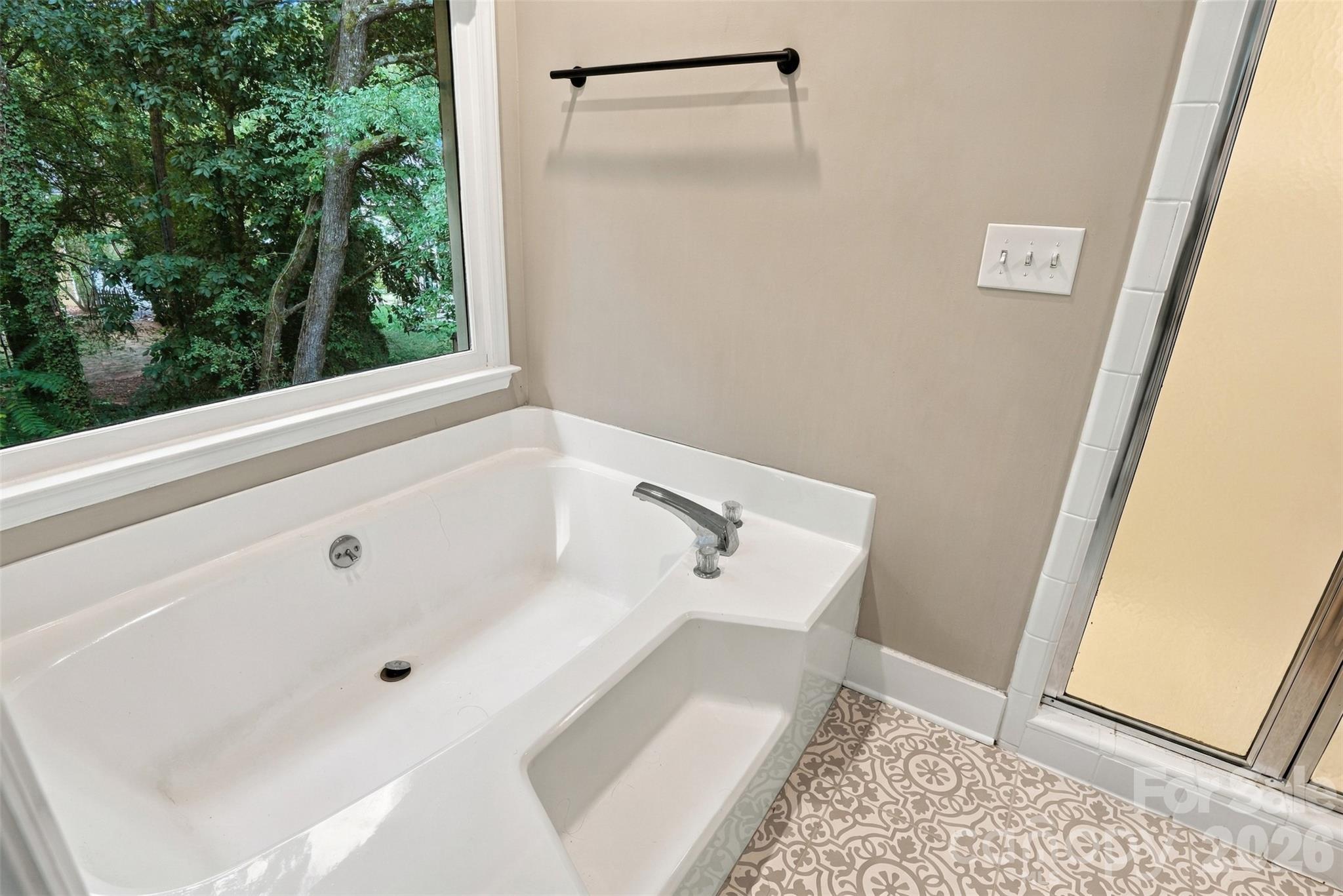 Single Family Residence at 2020 Fairchelsea Way Lane, Matthews, photo 21 of 28