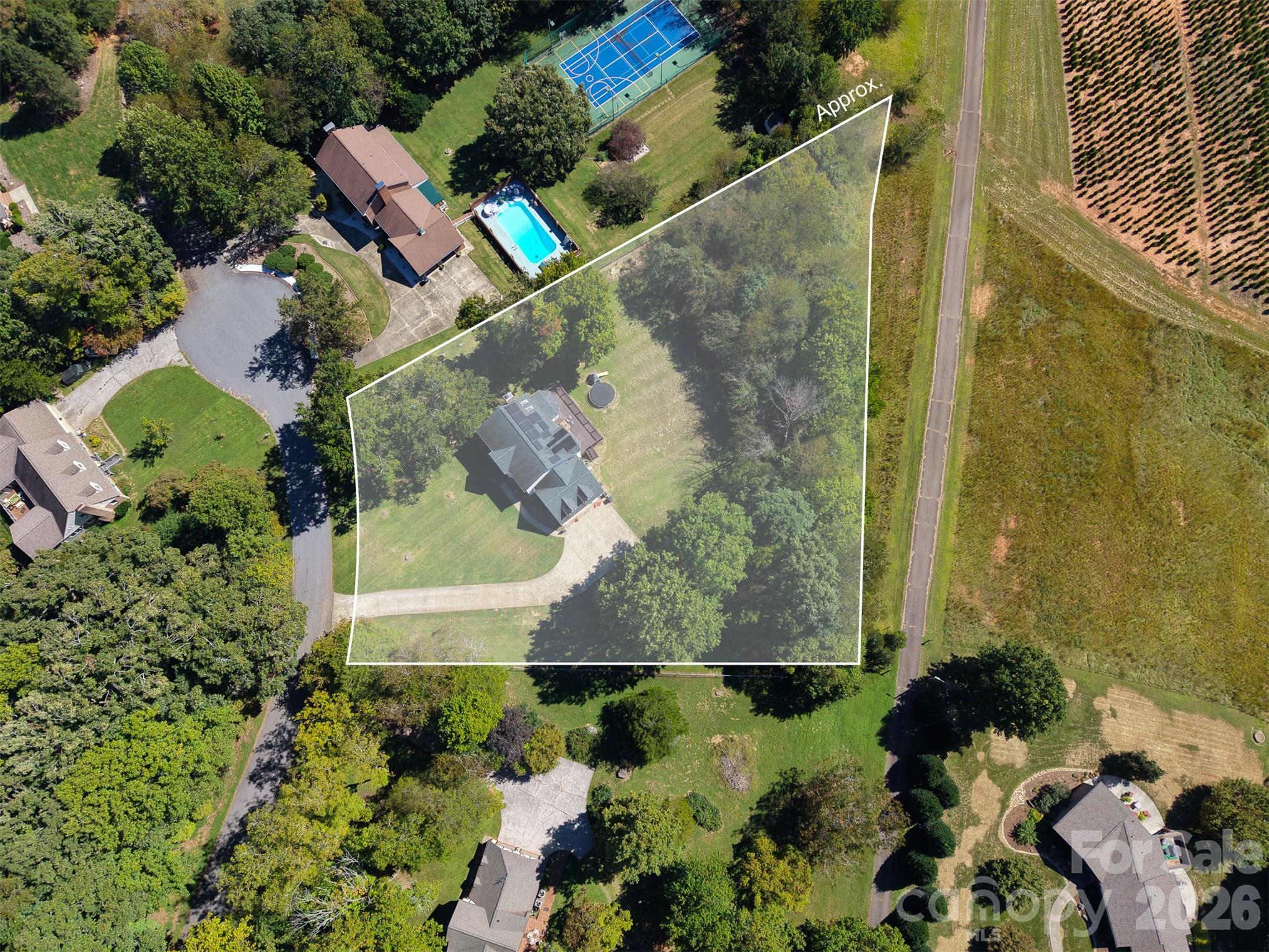 Single Family Residence at 316 La Foret Drive, Morganton, photo 4 of 44