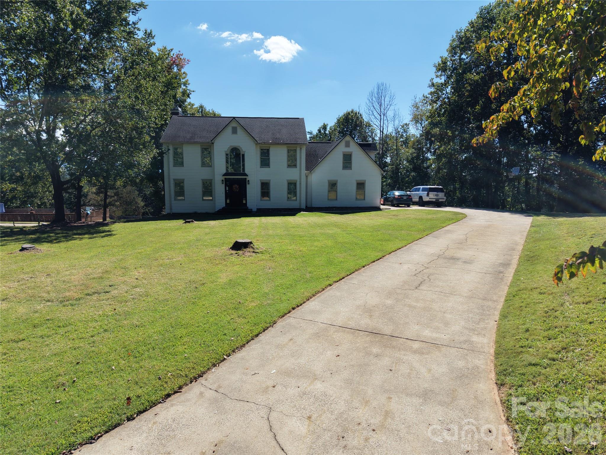Single Family Residence at 316 La Foret Drive, Morganton, photo 7 of 44