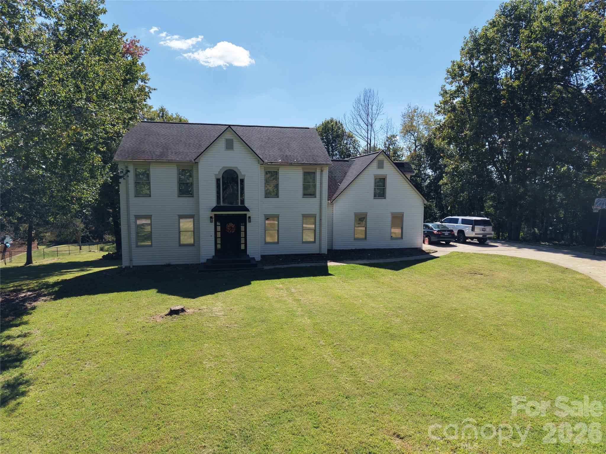 Single Family Residence at 316 La Foret Drive, Morganton, photo 8 of 44
