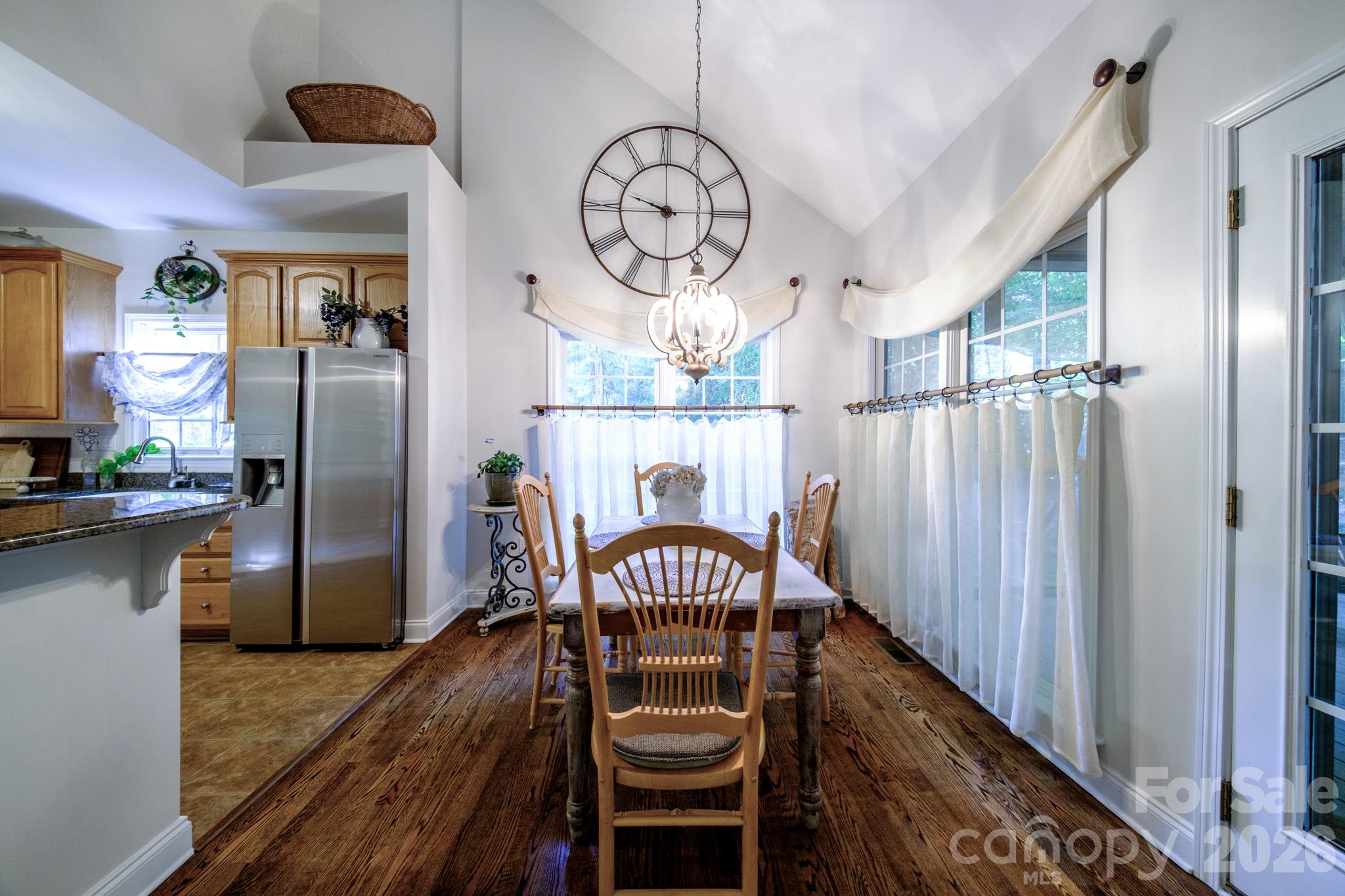 Single Family Residence at 9330 Valley Road, Charlotte, photo 15 of 48
