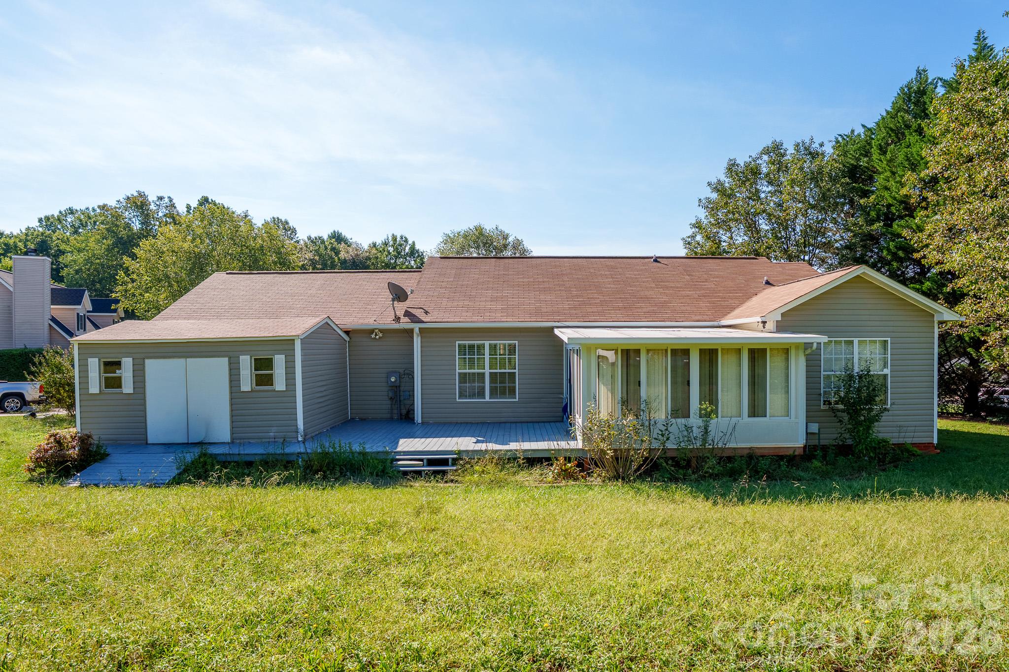 BACK CENTER - 2065 Gary Lane, Hickory