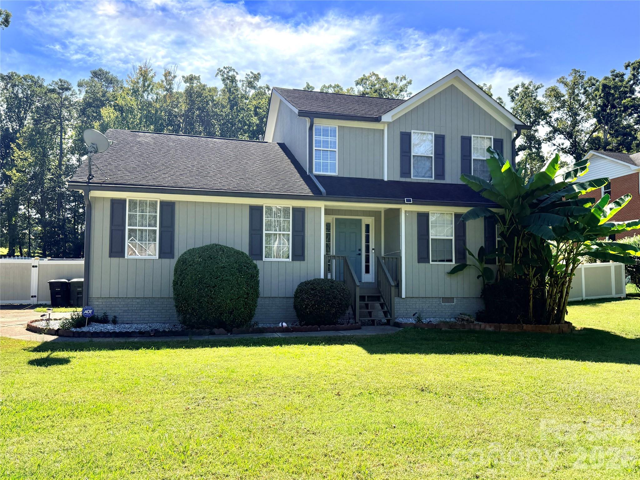 2219 Knollgate Drive