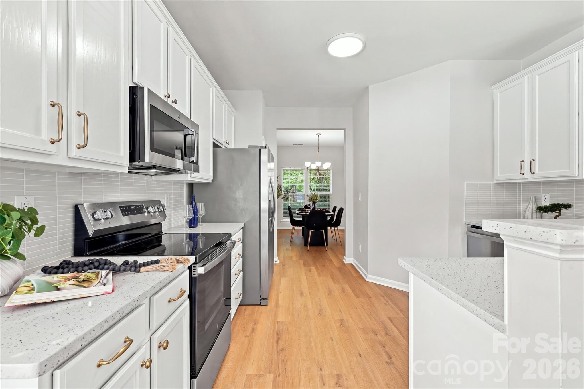 Kitchen - 11705 Kingsley View Drive, Charlotte