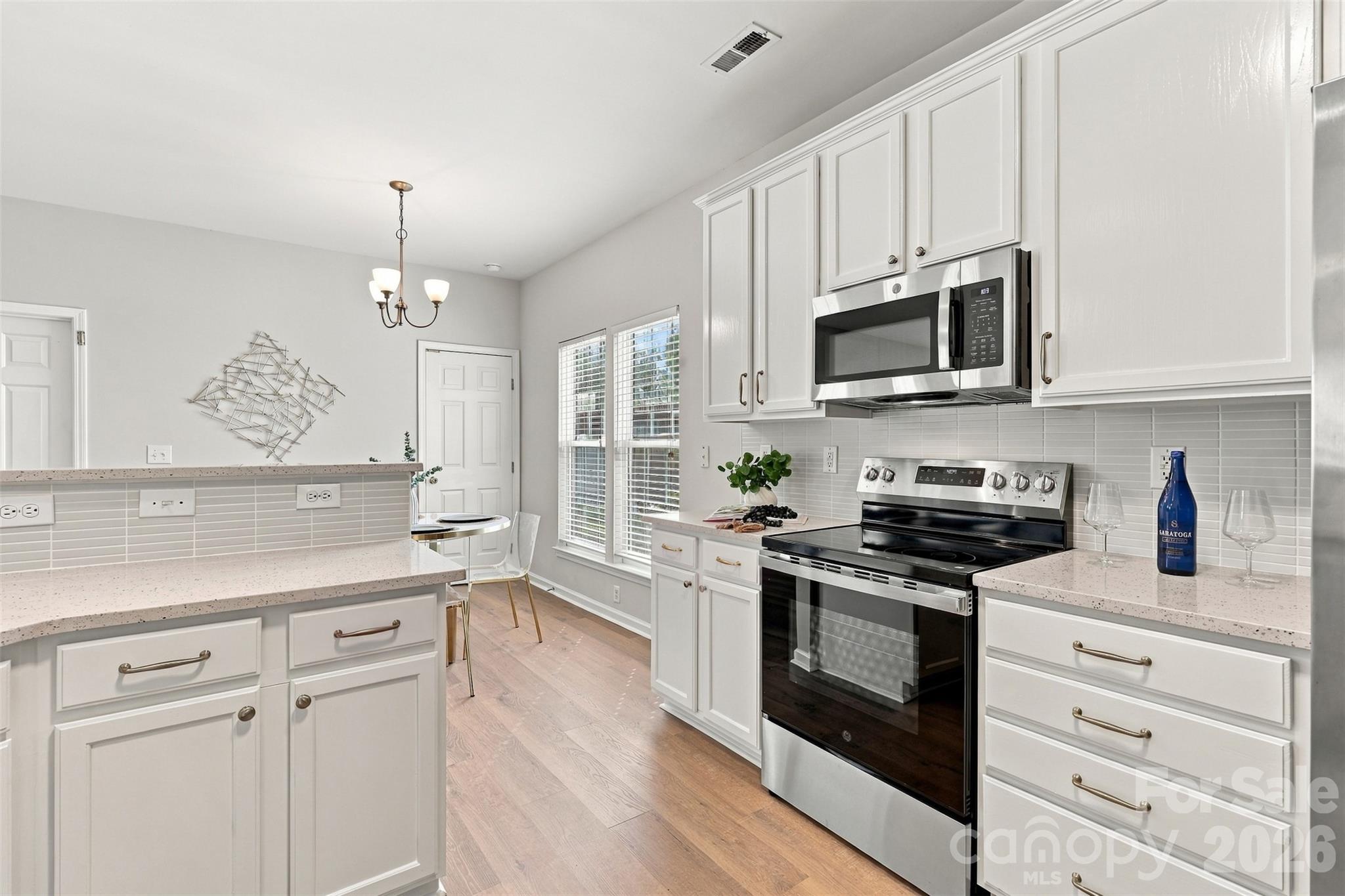 Kitchen - 11705 Kingsley View Drive, Charlotte