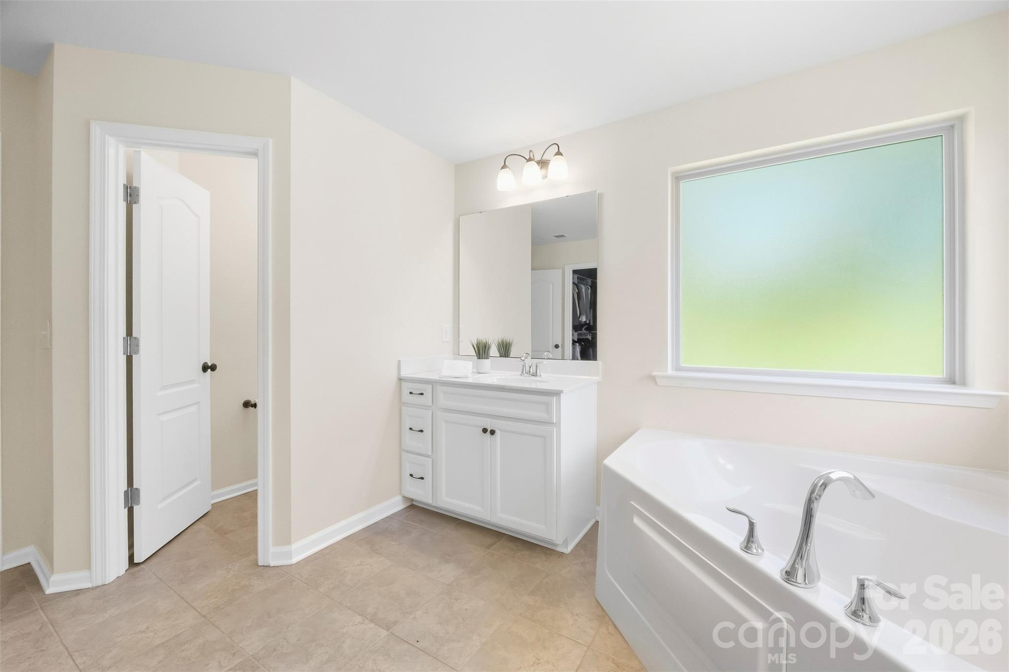 and dual vanities - 821 Spelman Drive, Indian Land