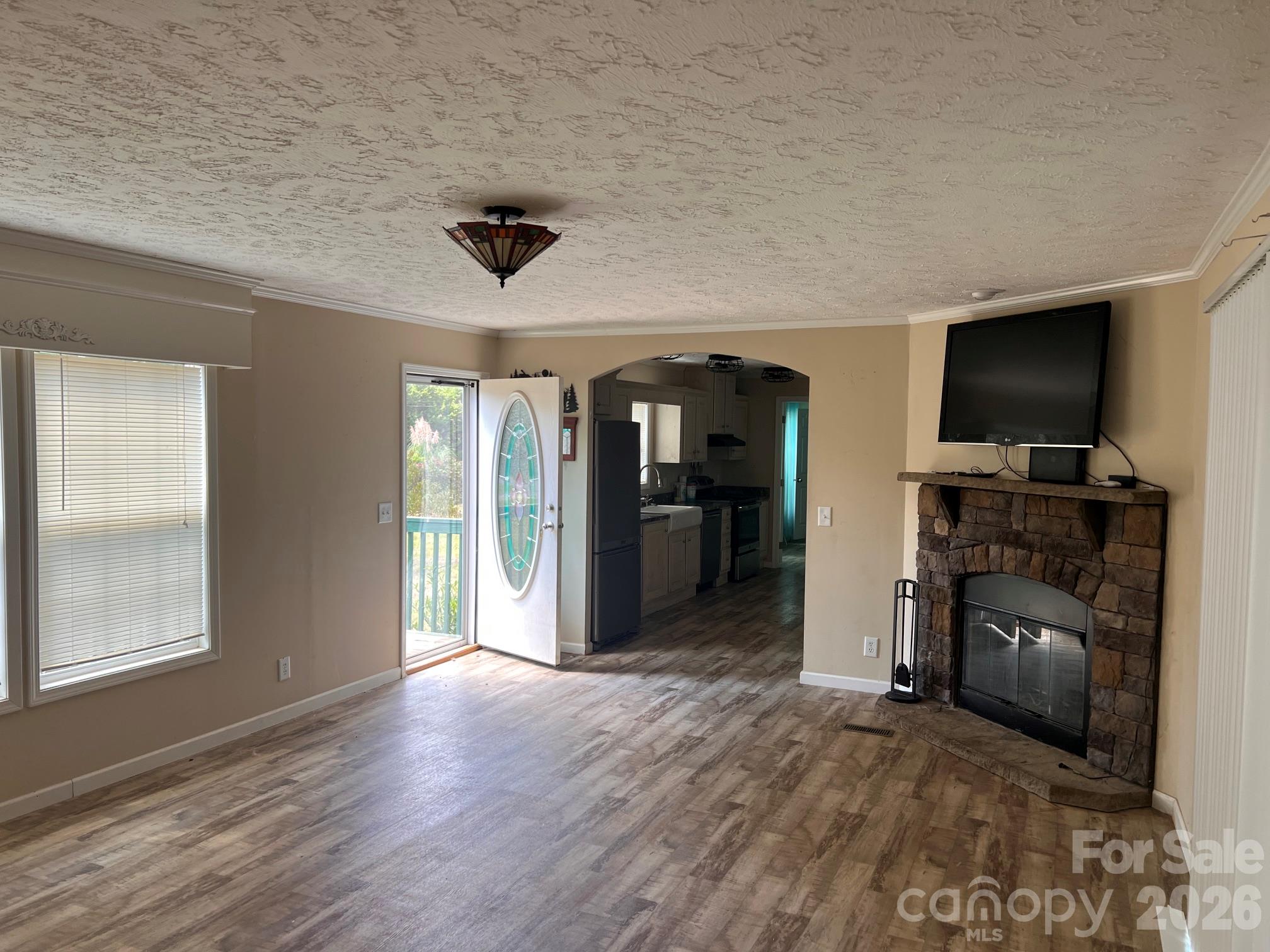 Single Family Residence at 230 Squirrel Run, Salisbury, photo 2 of 20