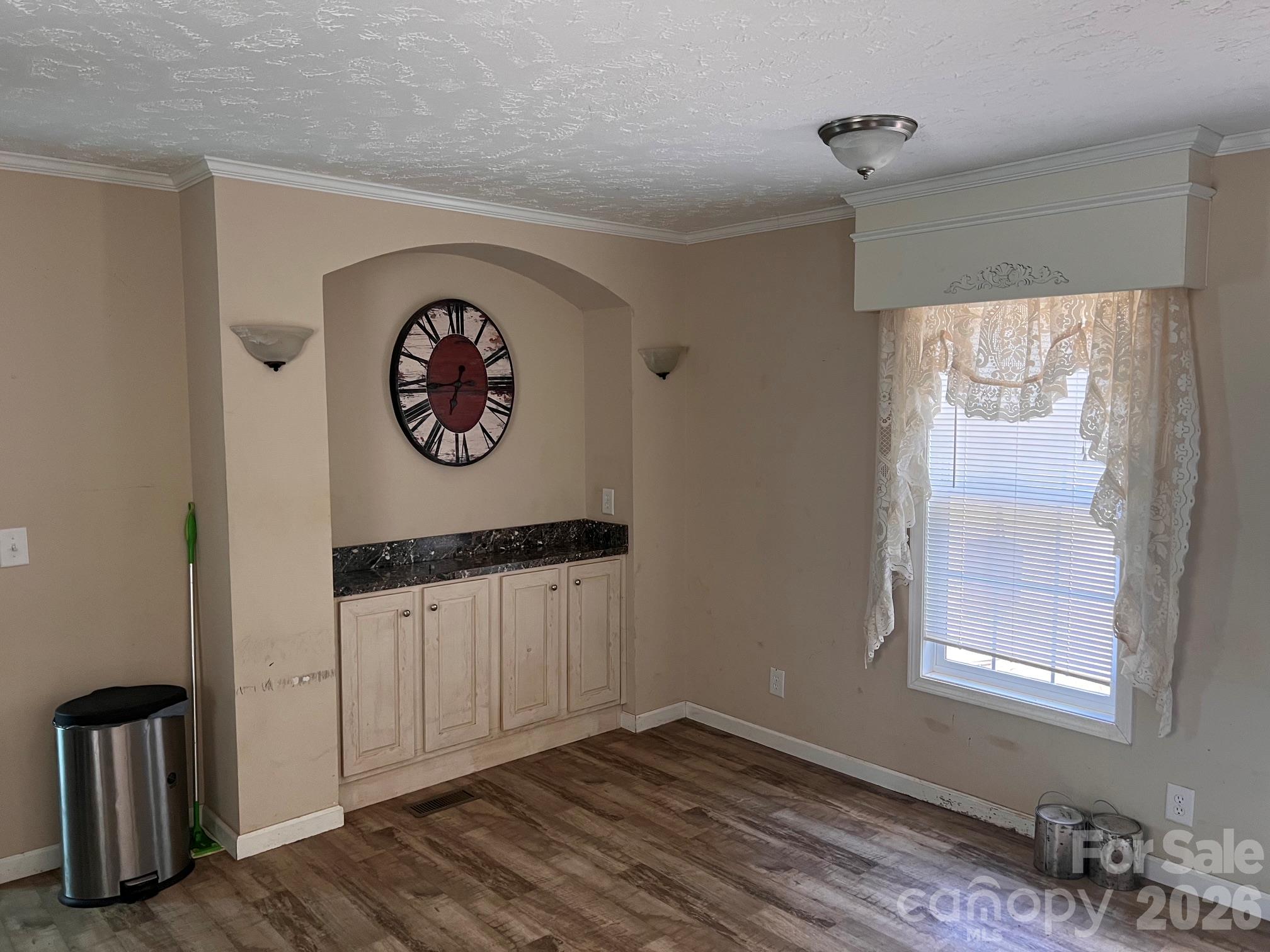 Single Family Residence at 230 Squirrel Run, Salisbury, photo 5 of 20