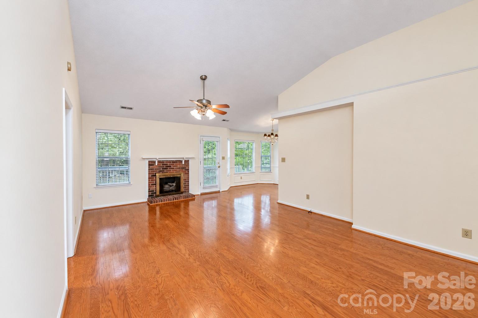 Single Family Residence at 1089 Weddington Woods Street NW, Concord, photo 2 of 15