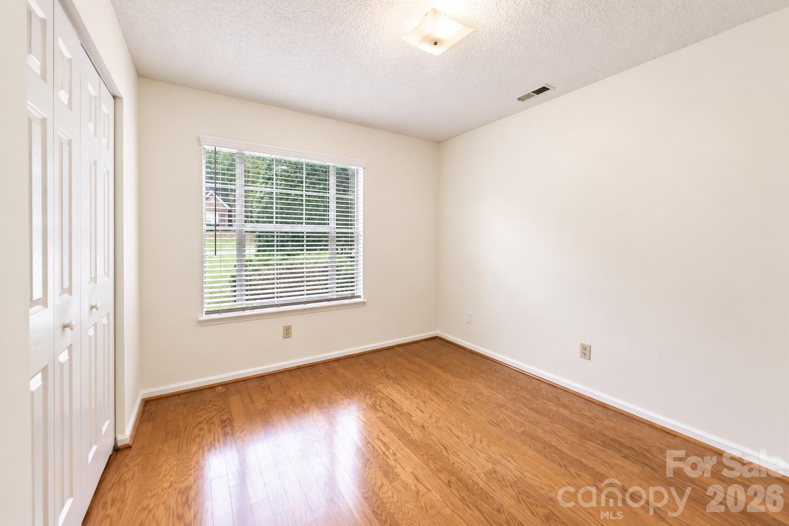 Single Family Residence at 1089 Weddington Woods Street NW, Concord, photo 13 of 15
