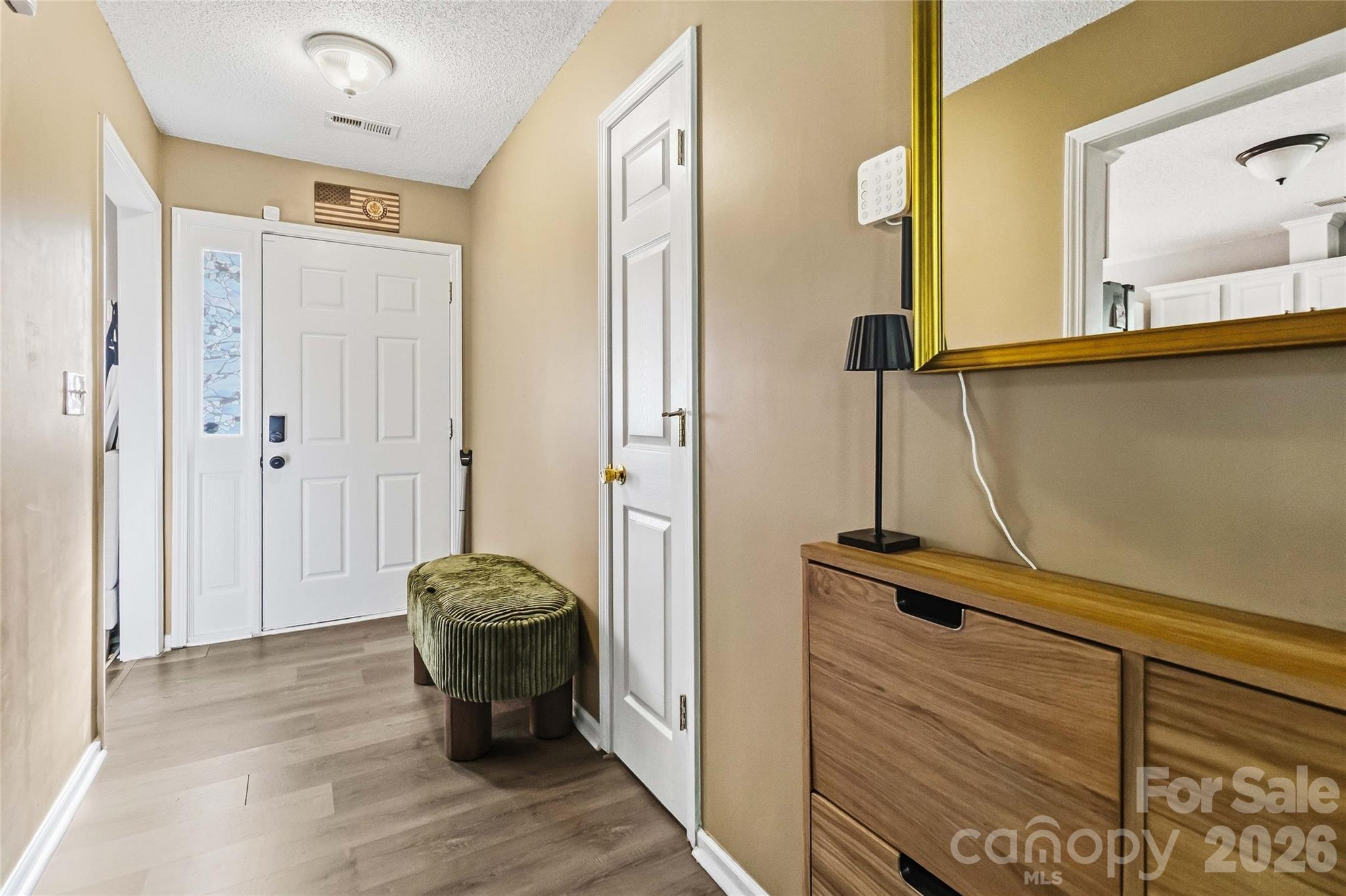 Single Family Residence at 4226 Red Shed Lane, Charlotte, photo 4 of 27