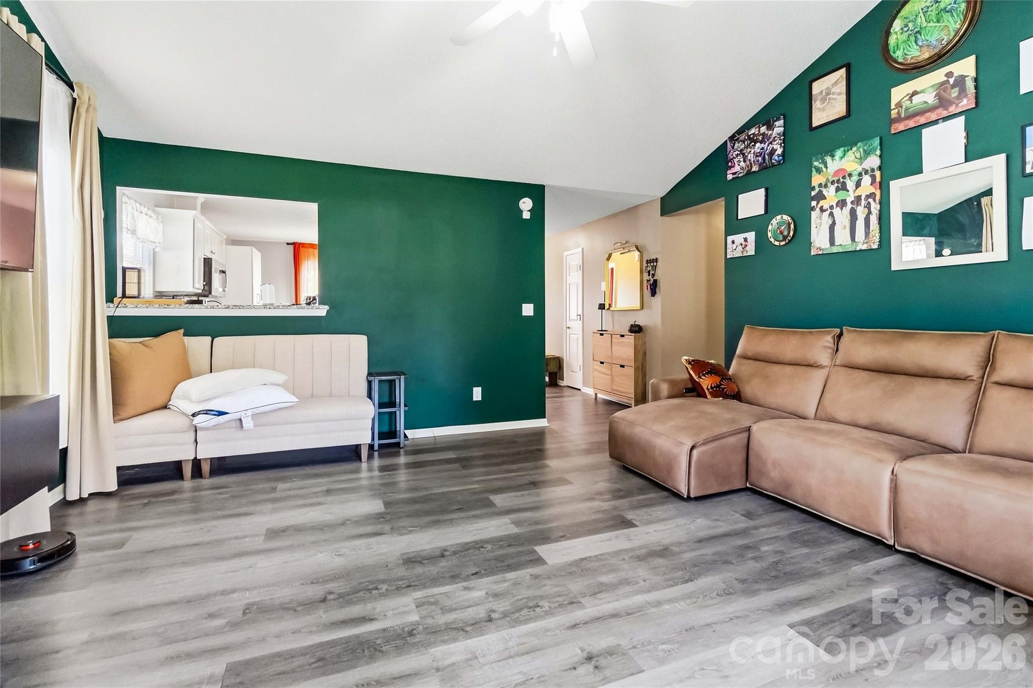 Single Family Residence at 4226 Red Shed Lane, Charlotte, photo 6 of 27