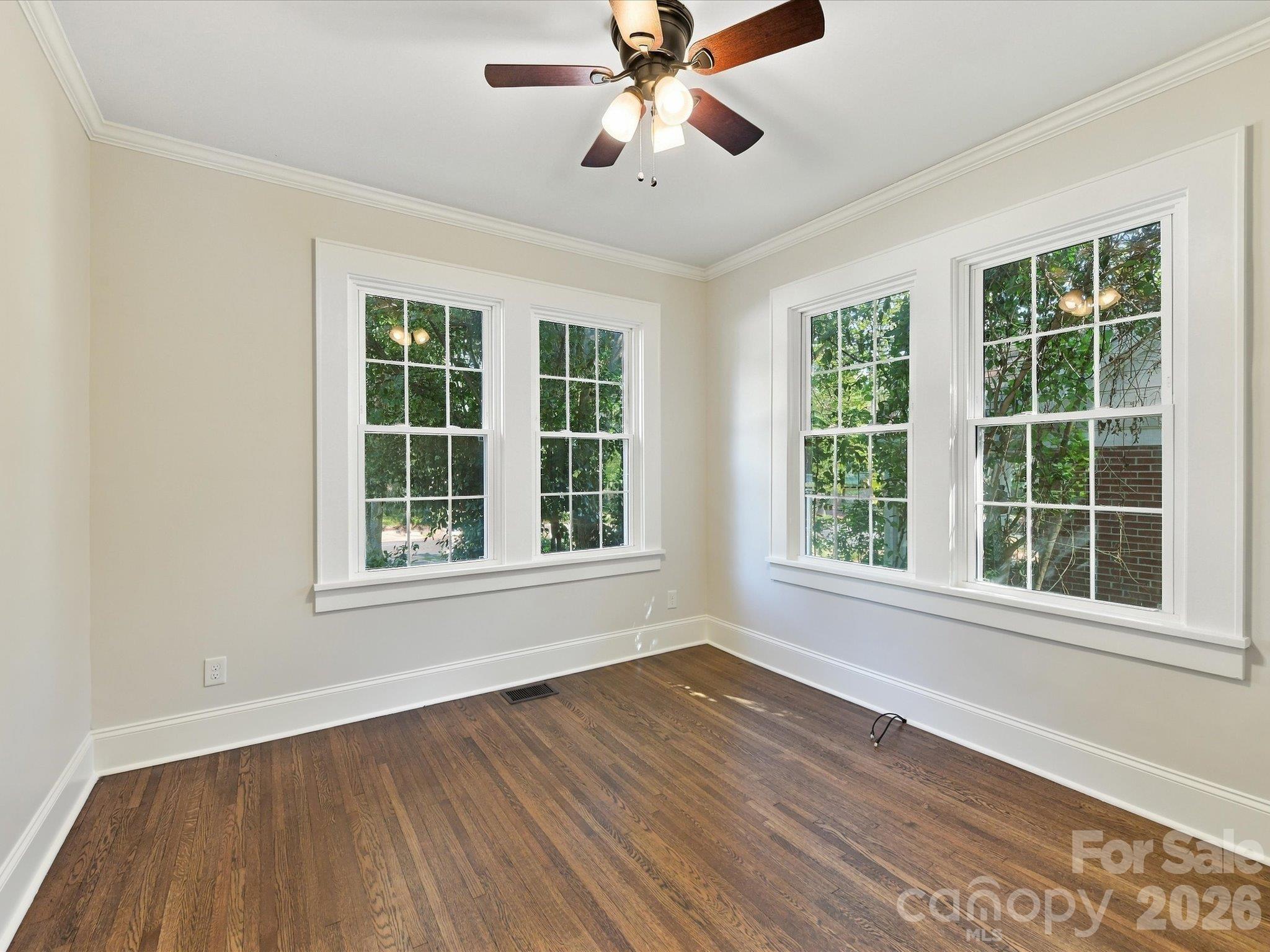 Single Family Residence at 2522 7th Street, Charlotte, photo 11 of 29