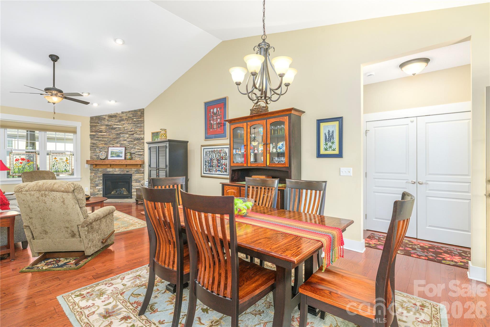 Single Family Residence at 3 Bungalow Way, Asheville, photo 13 of 47