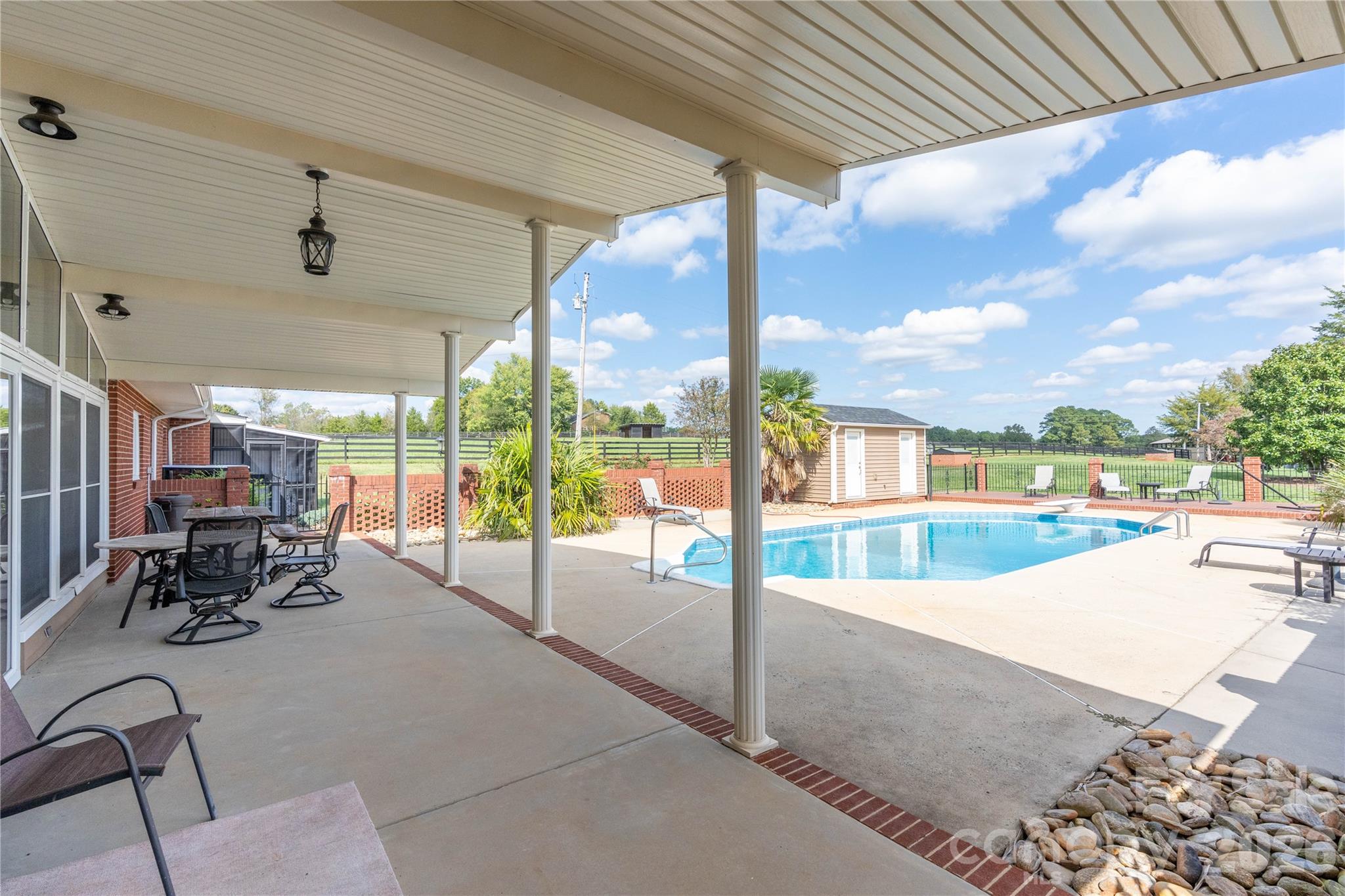 Pool House-In ground pool with views of pasture - 520 Lewis Farm Road, Bessemer City
