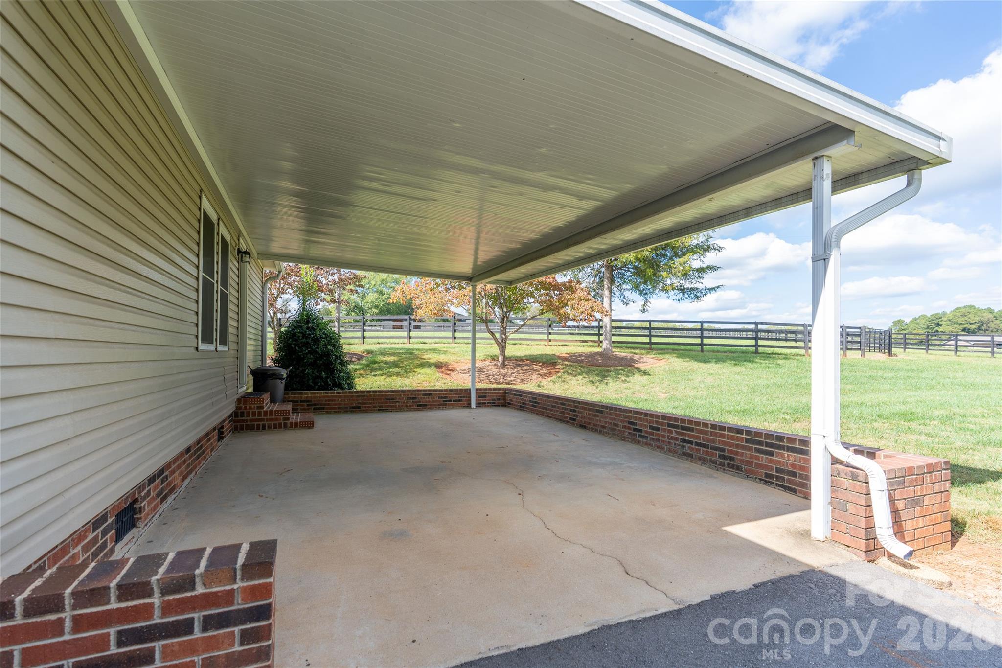 Cottage-Car Port - 520 Lewis Farm Road, Bessemer City