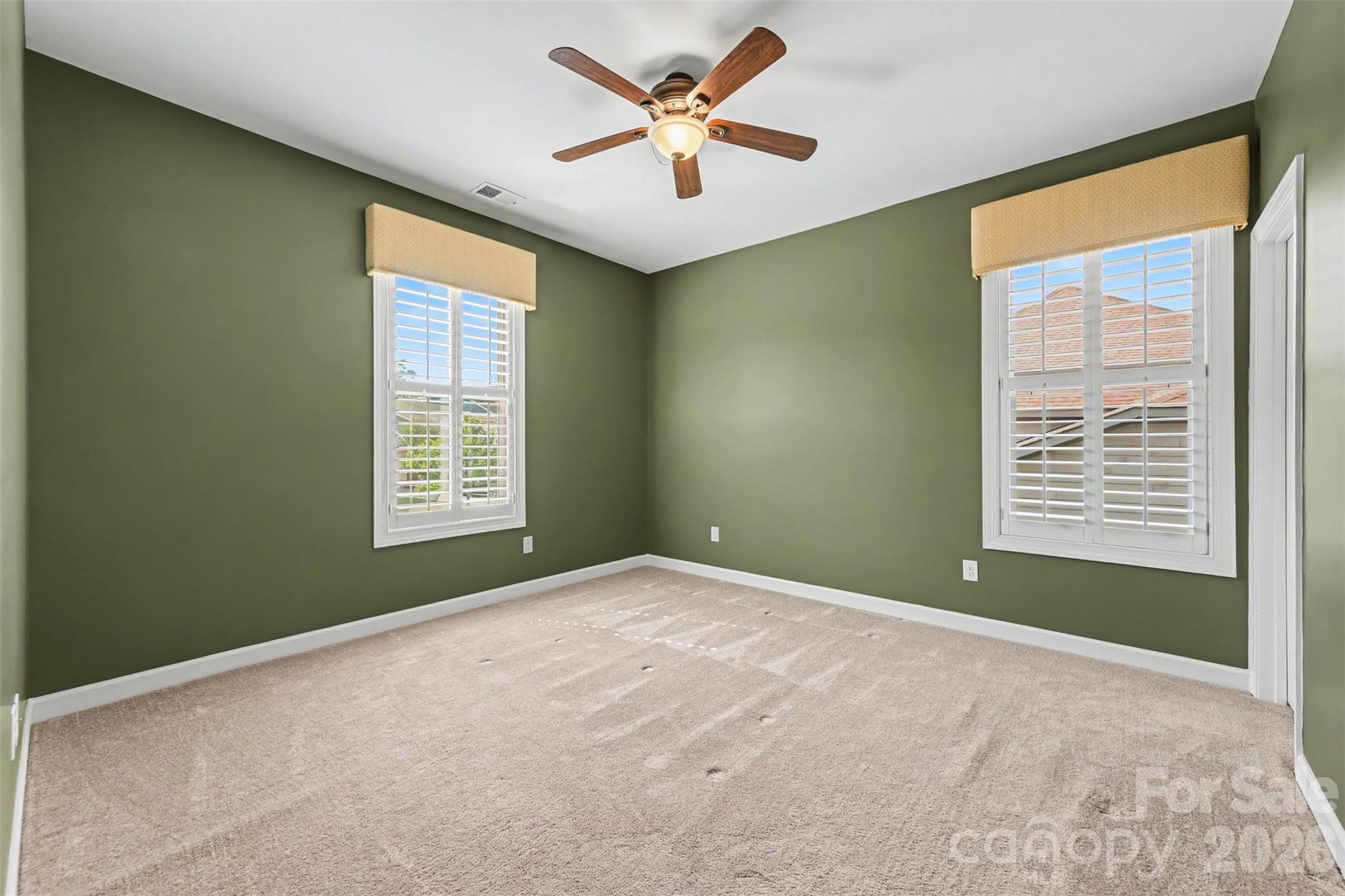 Single Family Residence at 831 Tyne Drive, Fort Mill, photo 28 of 48