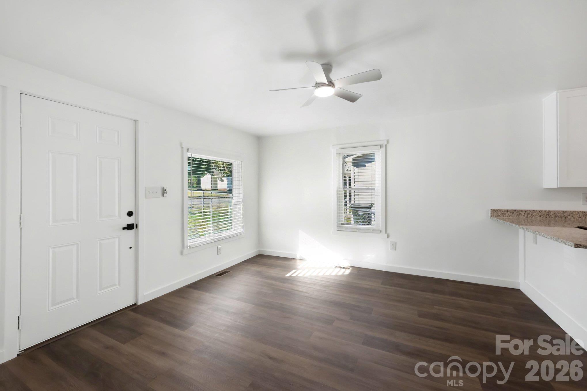 Single Family Residence at 727 Trotter Street, Thomasville, photo 13 of 35