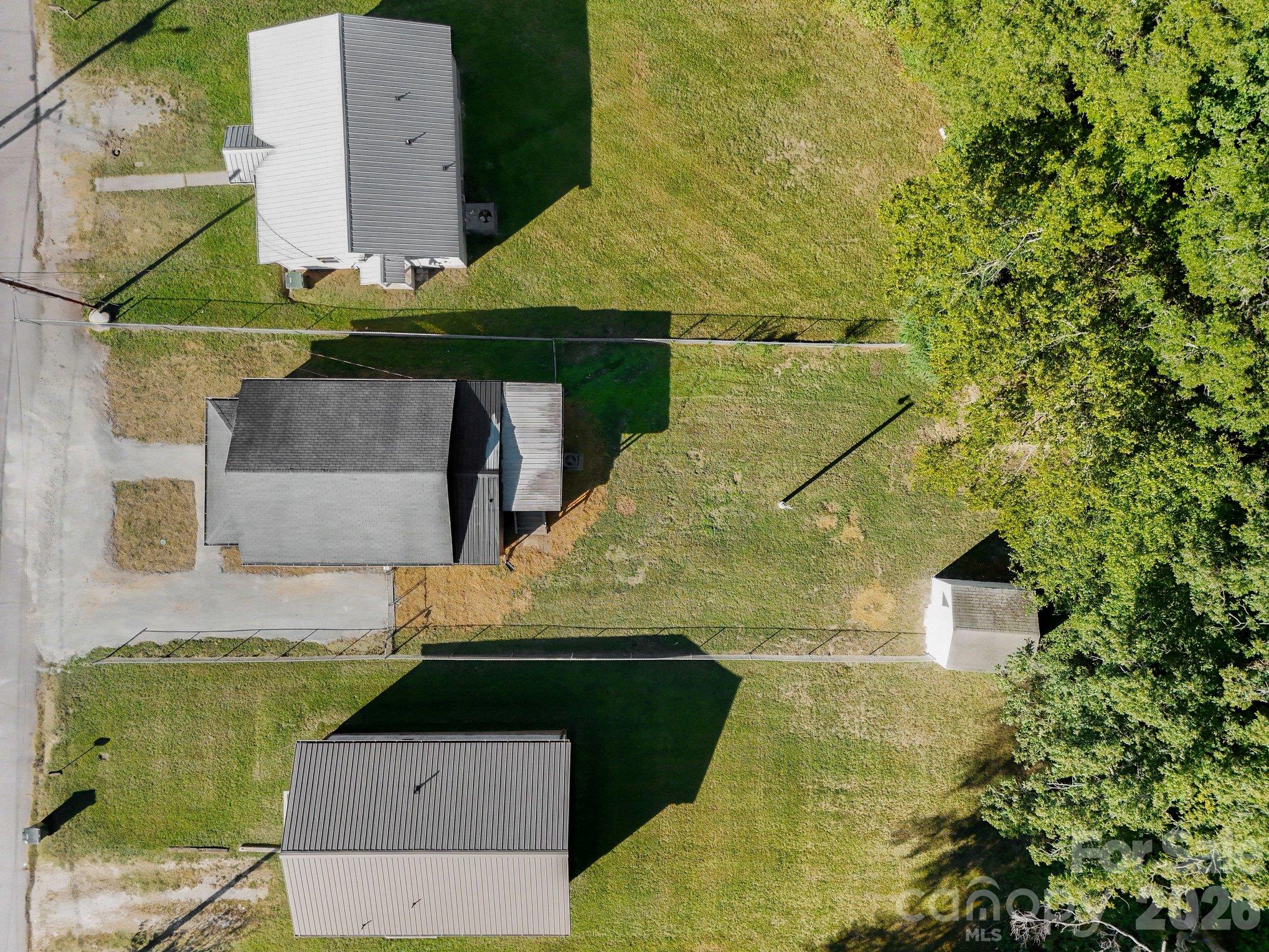 Single Family Residence at 727 Trotter Street, Thomasville, photo 32 of 35