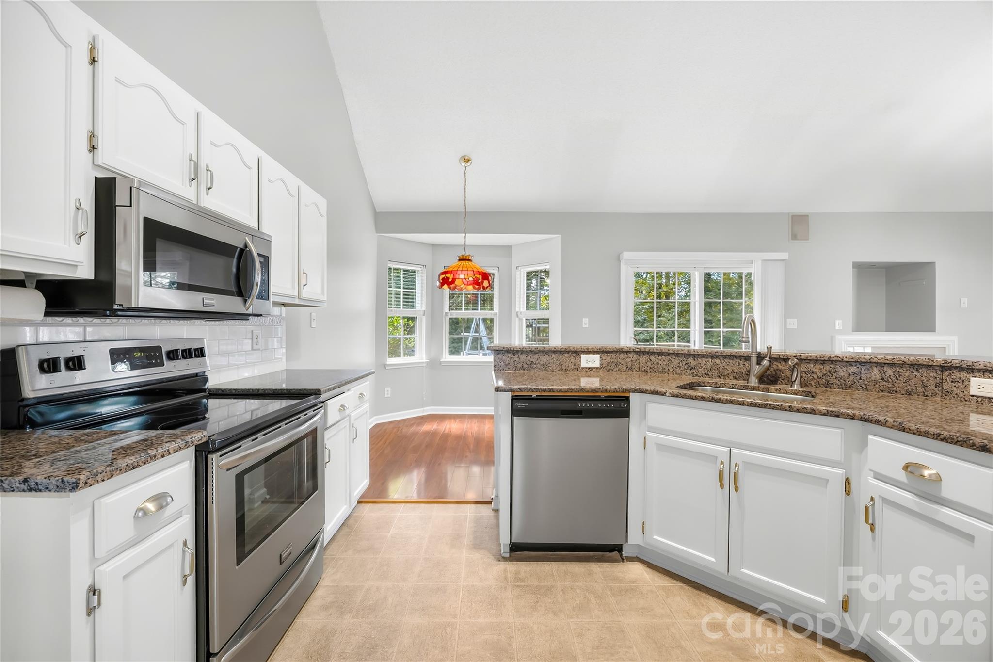 Single Family Residence at 9521 Foggy Meadow Road, Charlotte, photo 15 of 38
