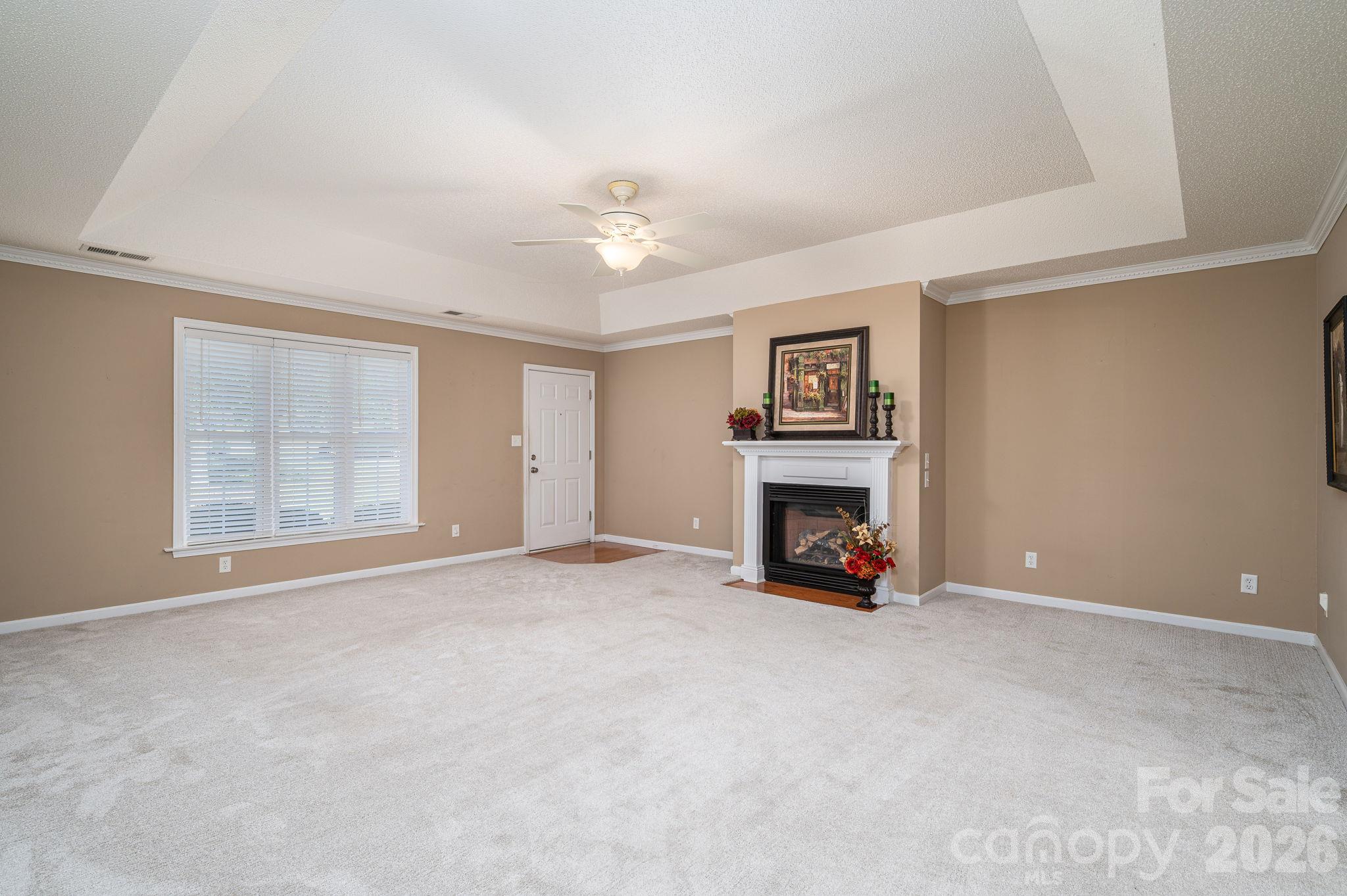 Condominium at 559 Queen Brogan Court, Gastonia, photo 4 of 32