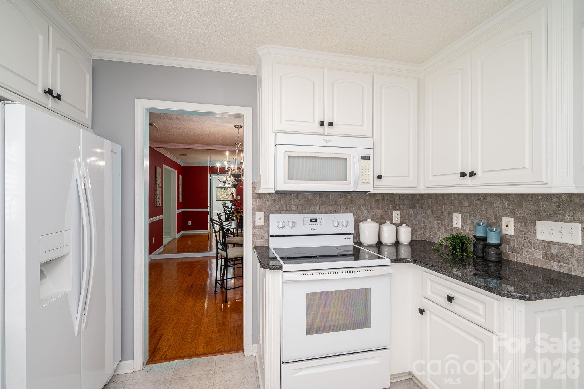 Condominium at 559 Queen Brogan Court, Gastonia, photo 13 of 32