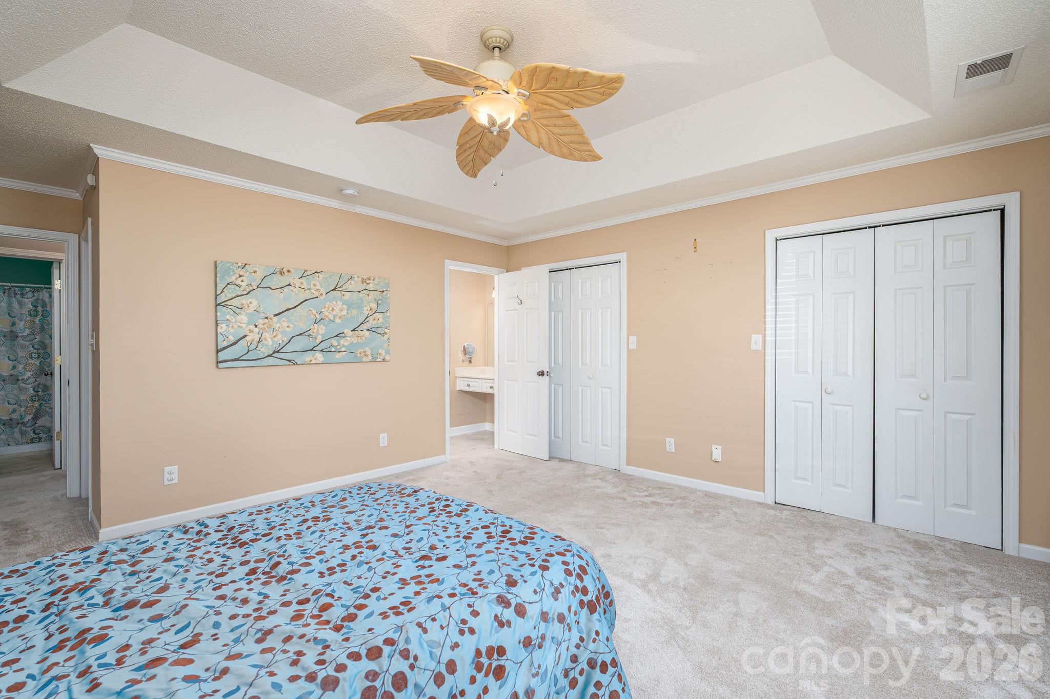 Condominium at 559 Queen Brogan Court, Gastonia, photo 17 of 32