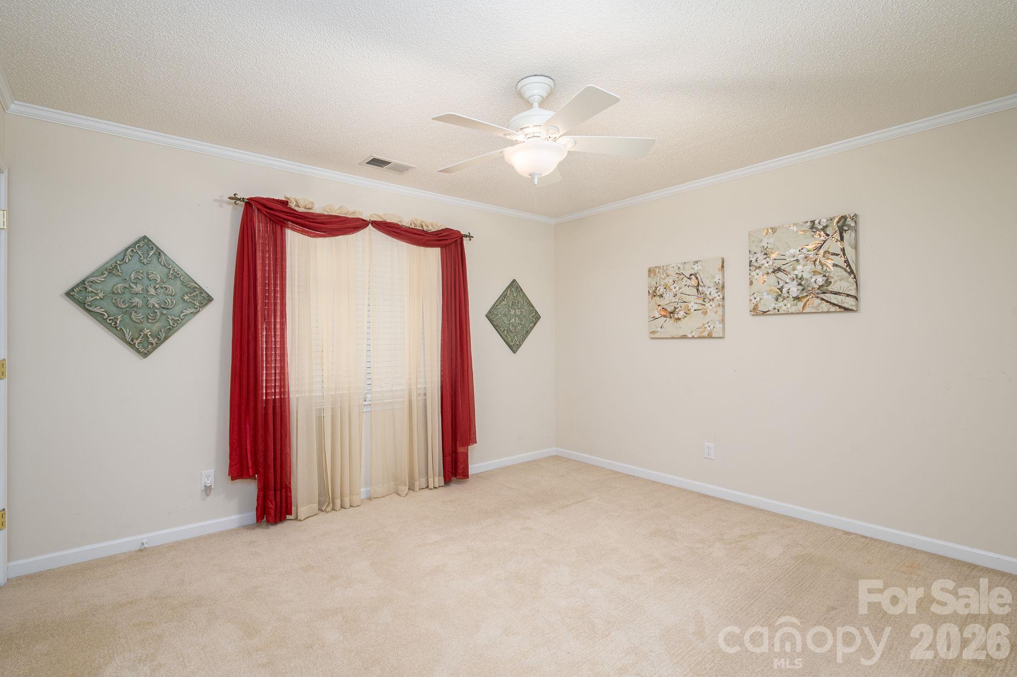 Condominium at 559 Queen Brogan Court, Gastonia, photo 20 of 32