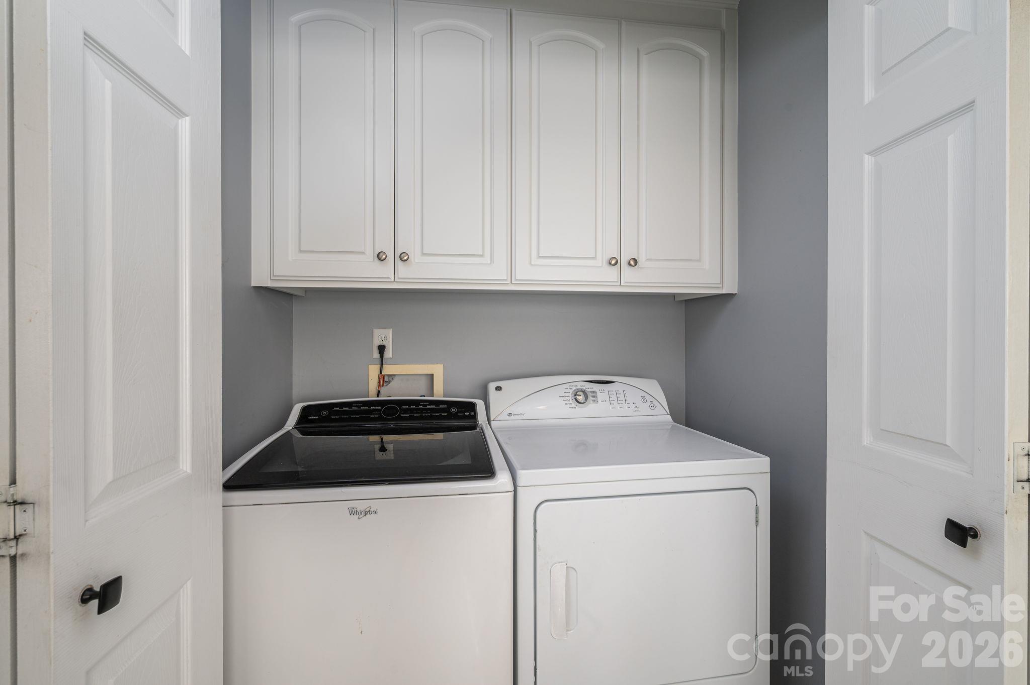 Condominium at 559 Queen Brogan Court, Gastonia, photo 23 of 32
