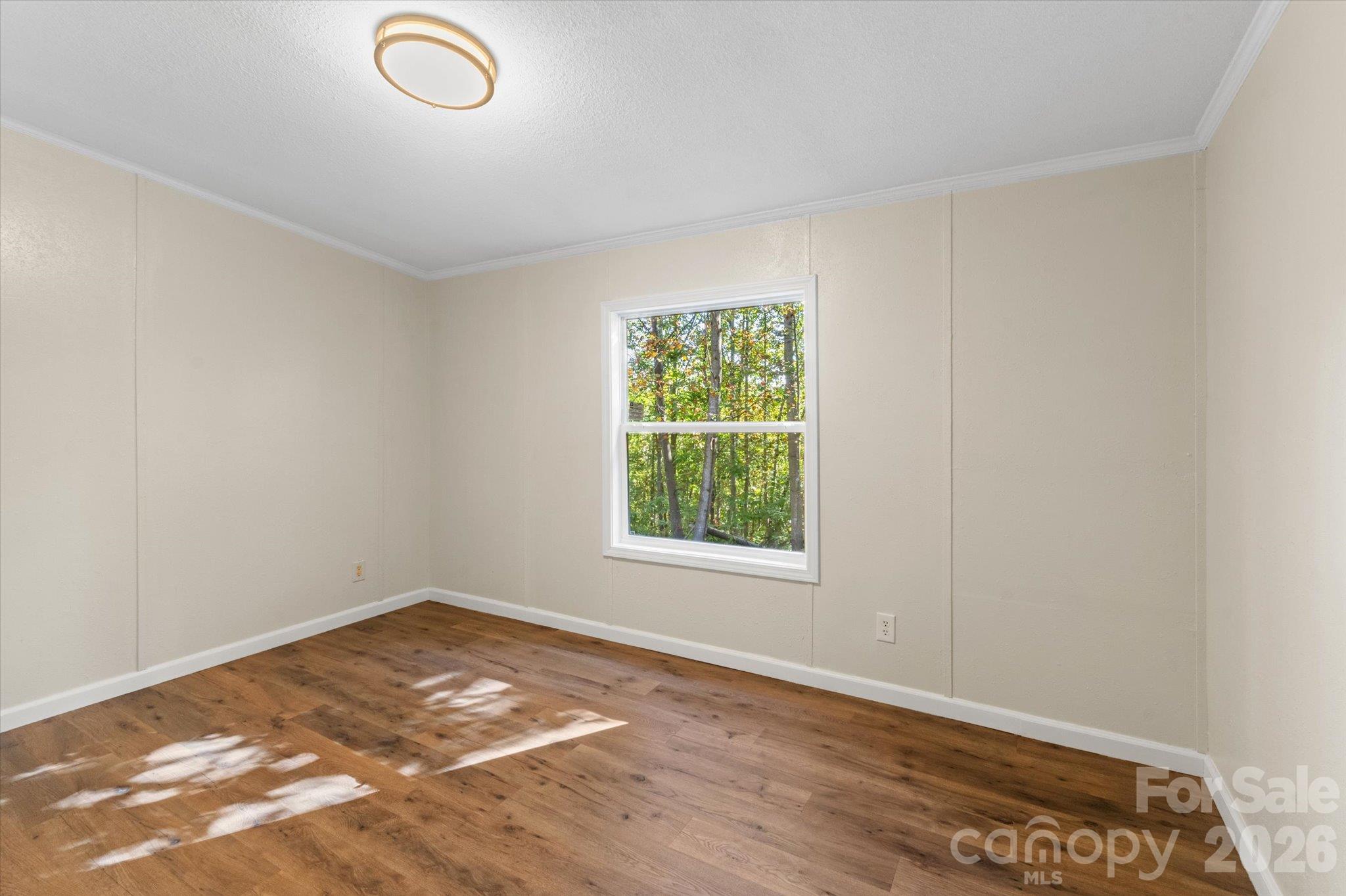 Single Family Residence at 127 Pinnacle Heights Drive, Nebo, photo 21 of 46