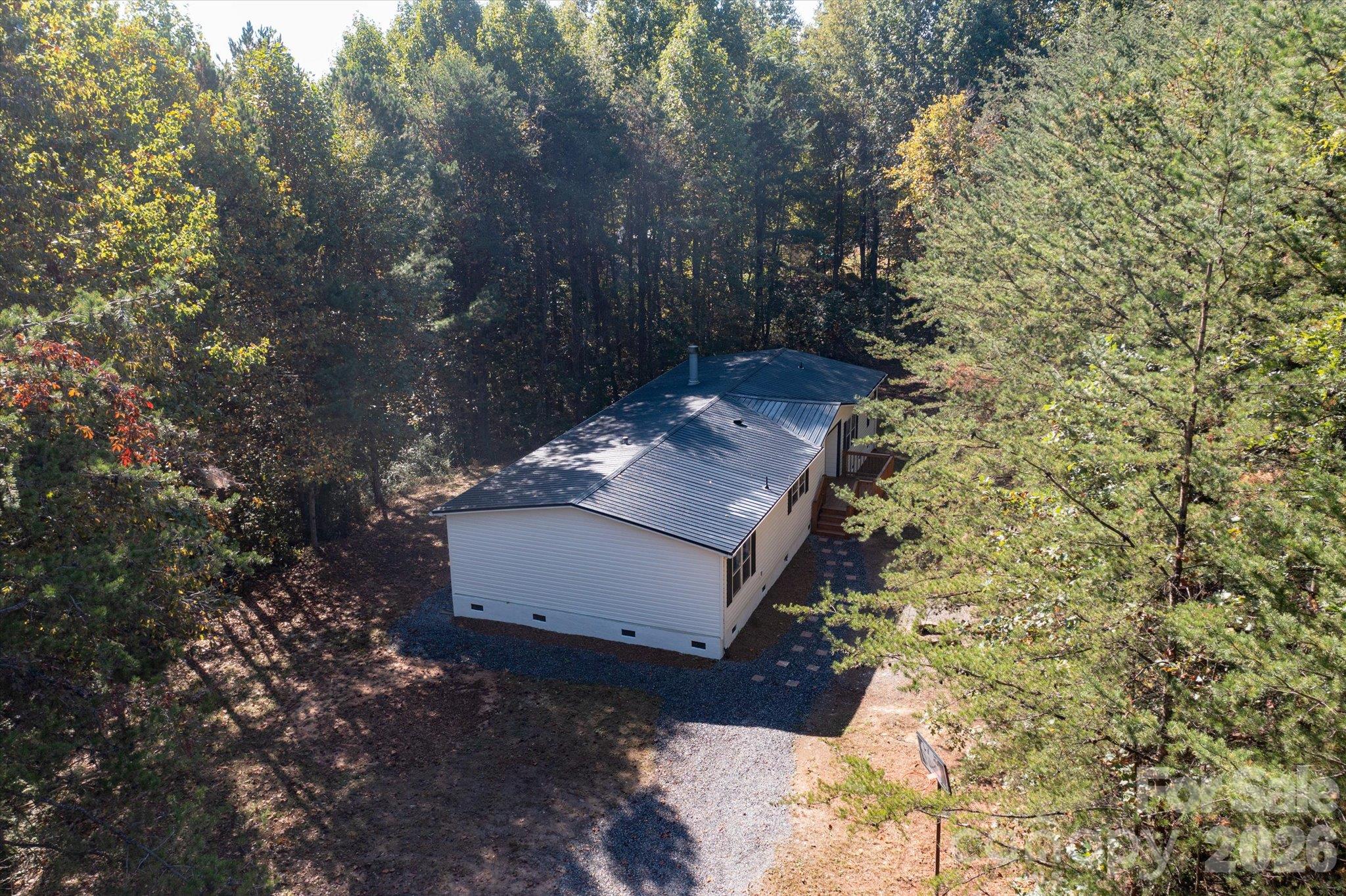Single Family Residence at 127 Pinnacle Heights Drive, Nebo, photo 43 of 46