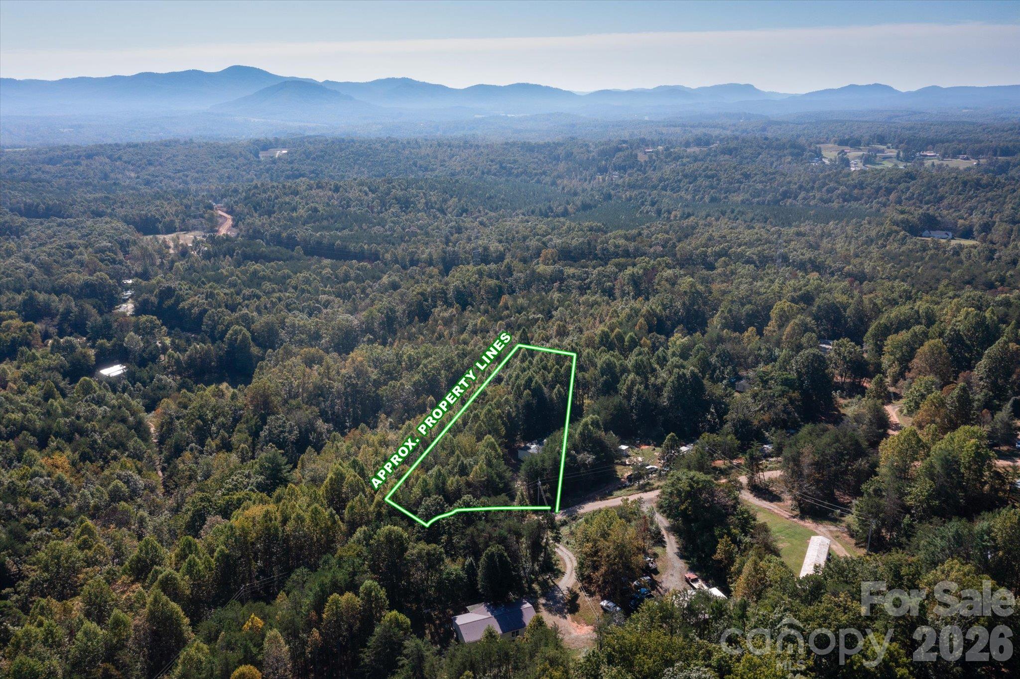 Single Family Residence at 127 Pinnacle Heights Drive, Nebo, photo 44 of 46