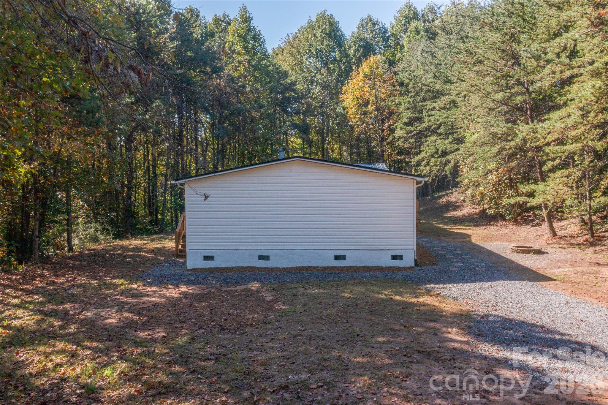 Single Family Residence at 127 Pinnacle Heights Drive, Nebo, photo 46 of 46