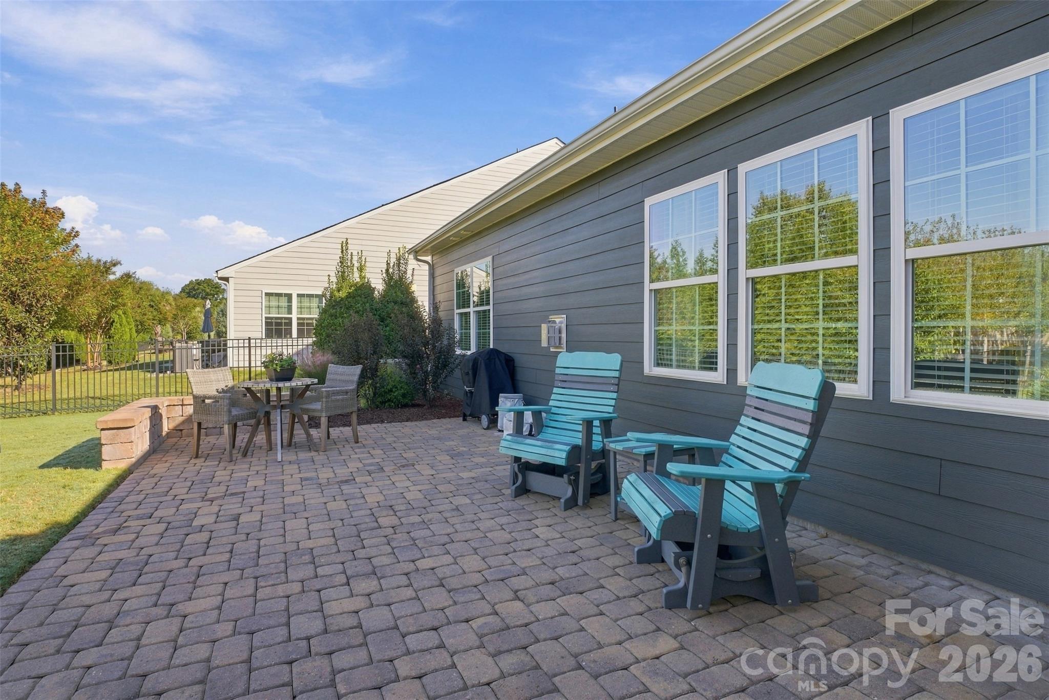 Single Family Residence at 5005 Big Bend Drive, Lancaster, photo 32 of 48