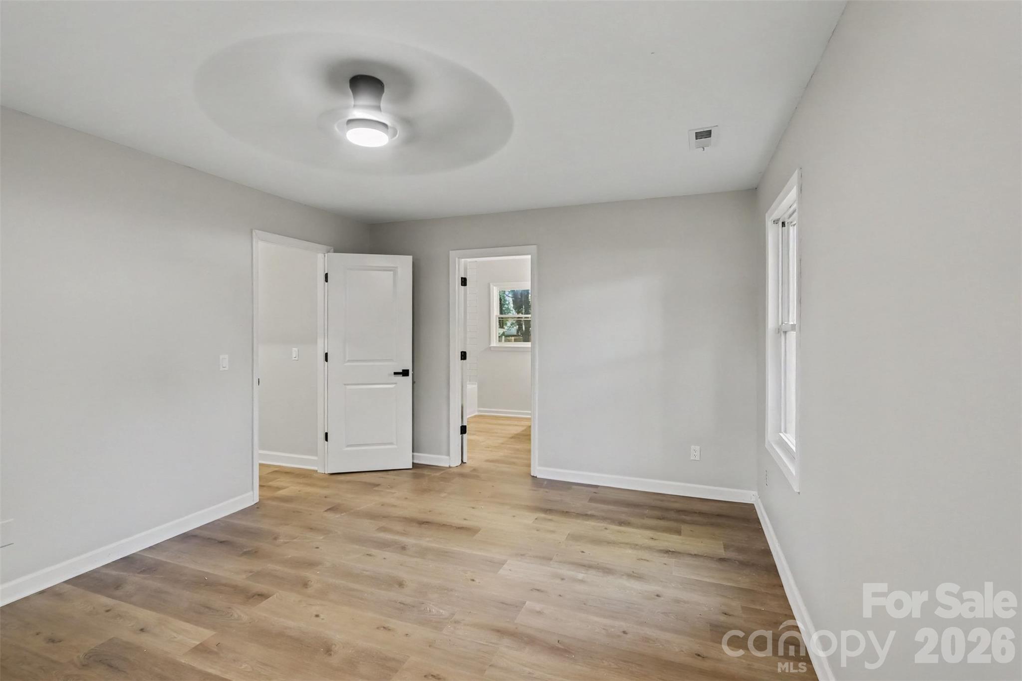 Single Family Residence at 3758 Fieldcrest Circle NW, Concord, photo 9 of 16