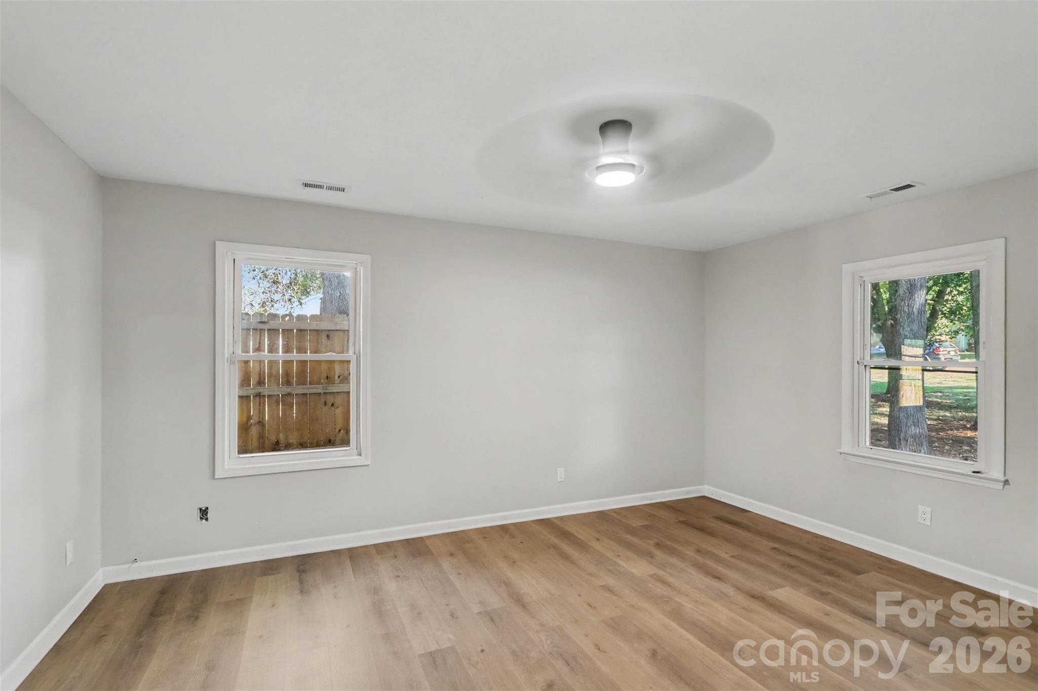 Single Family Residence at 3758 Fieldcrest Circle NW, Concord, photo 10 of 16