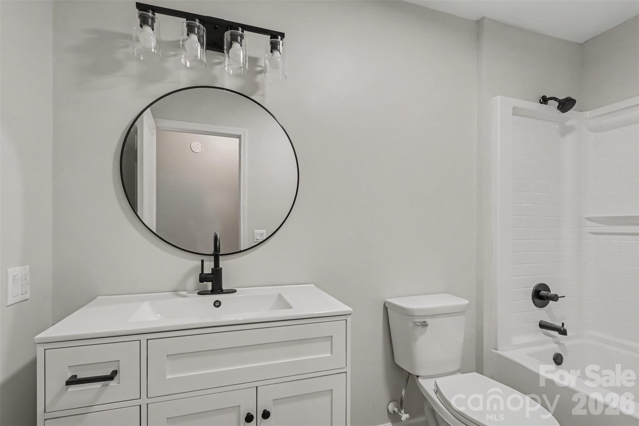 Single Family Residence at 3758 Fieldcrest Circle NW, Concord, photo 11 of 16