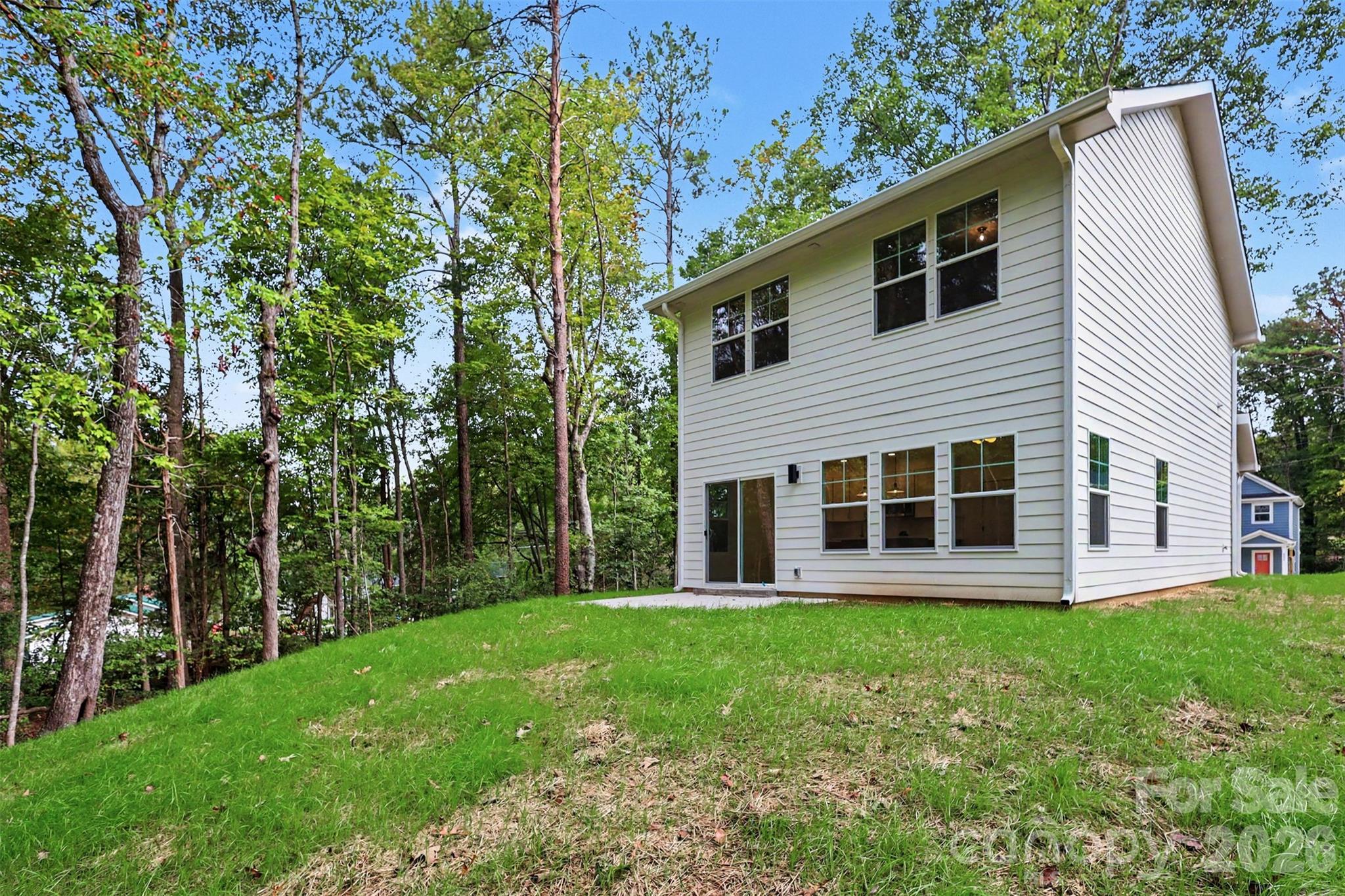 Single Family Residence at 603 W Lewis Street, Dallas, photo 25 of 28
