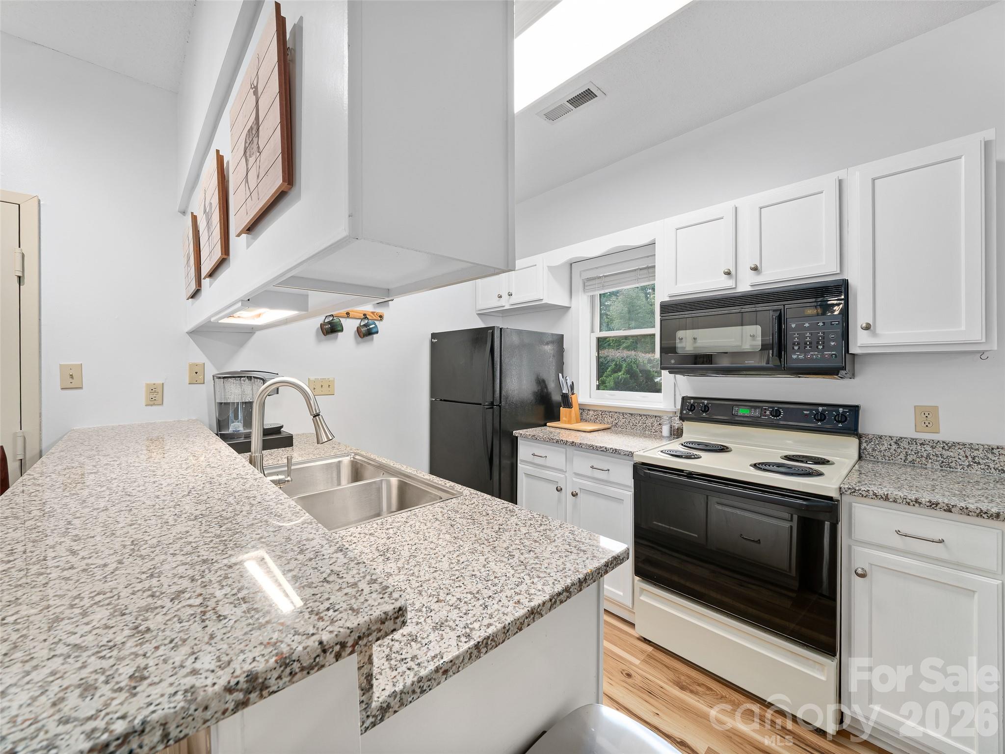 Condominium at 2521 Wolf Laurel Road, Mars Hill, photo 9 of 43