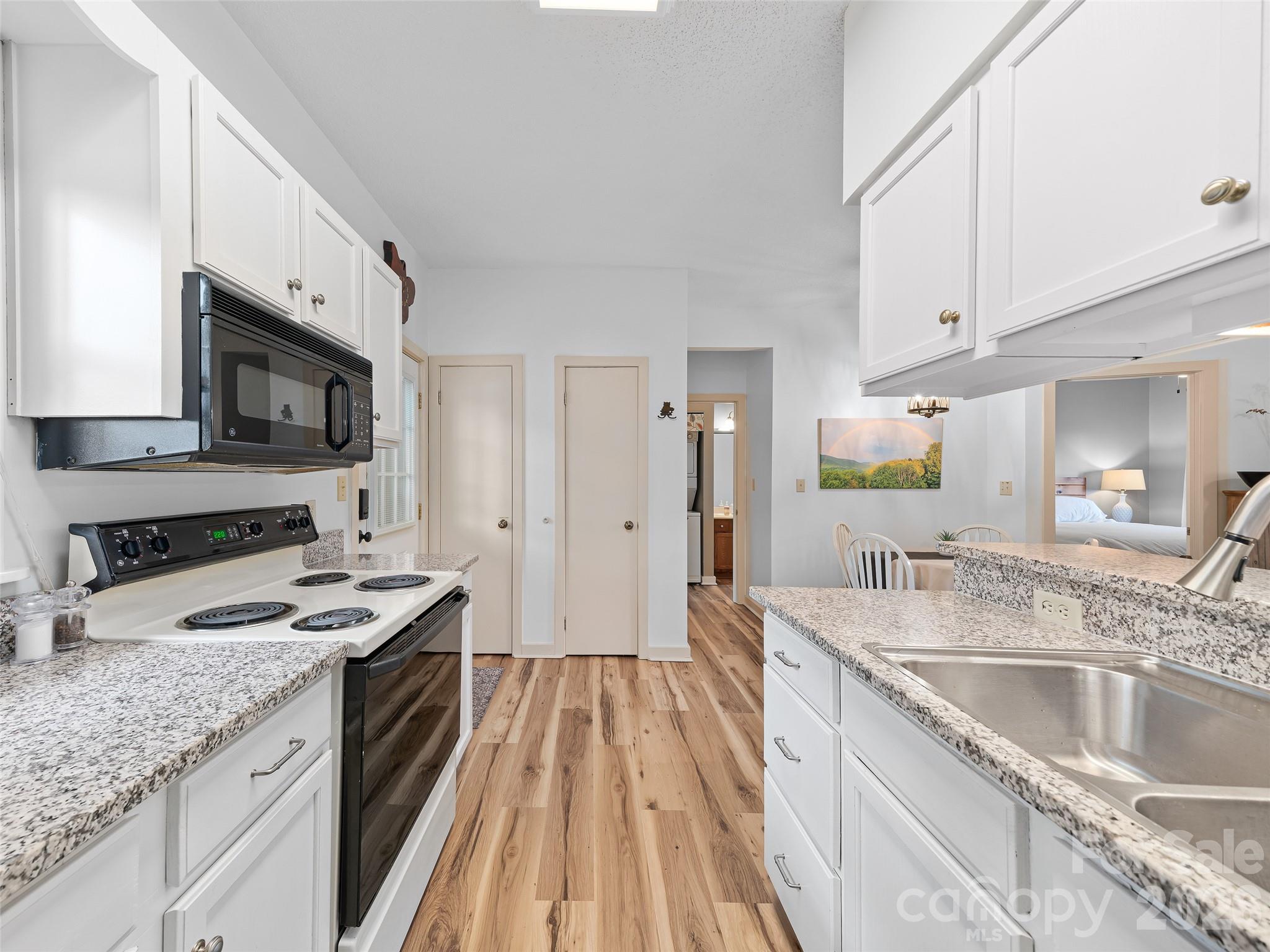 Condominium at 2521 Wolf Laurel Road, Mars Hill, photo 10 of 43