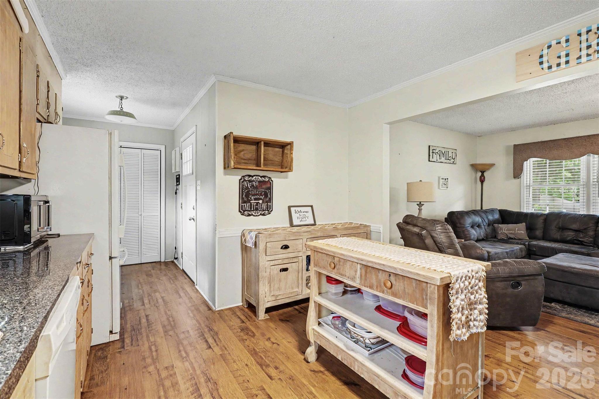 Single Family Residence at 104 Terrace Drive, Cherryville, photo 6 of 29