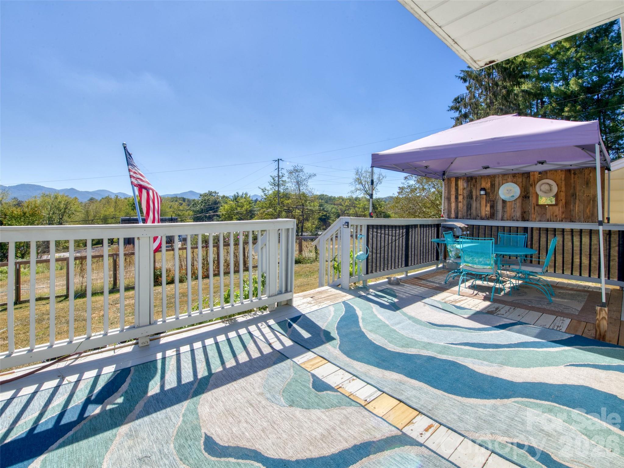 Single Family Residence at 99 Justice Ridge Road, Candler, photo 12 of 33