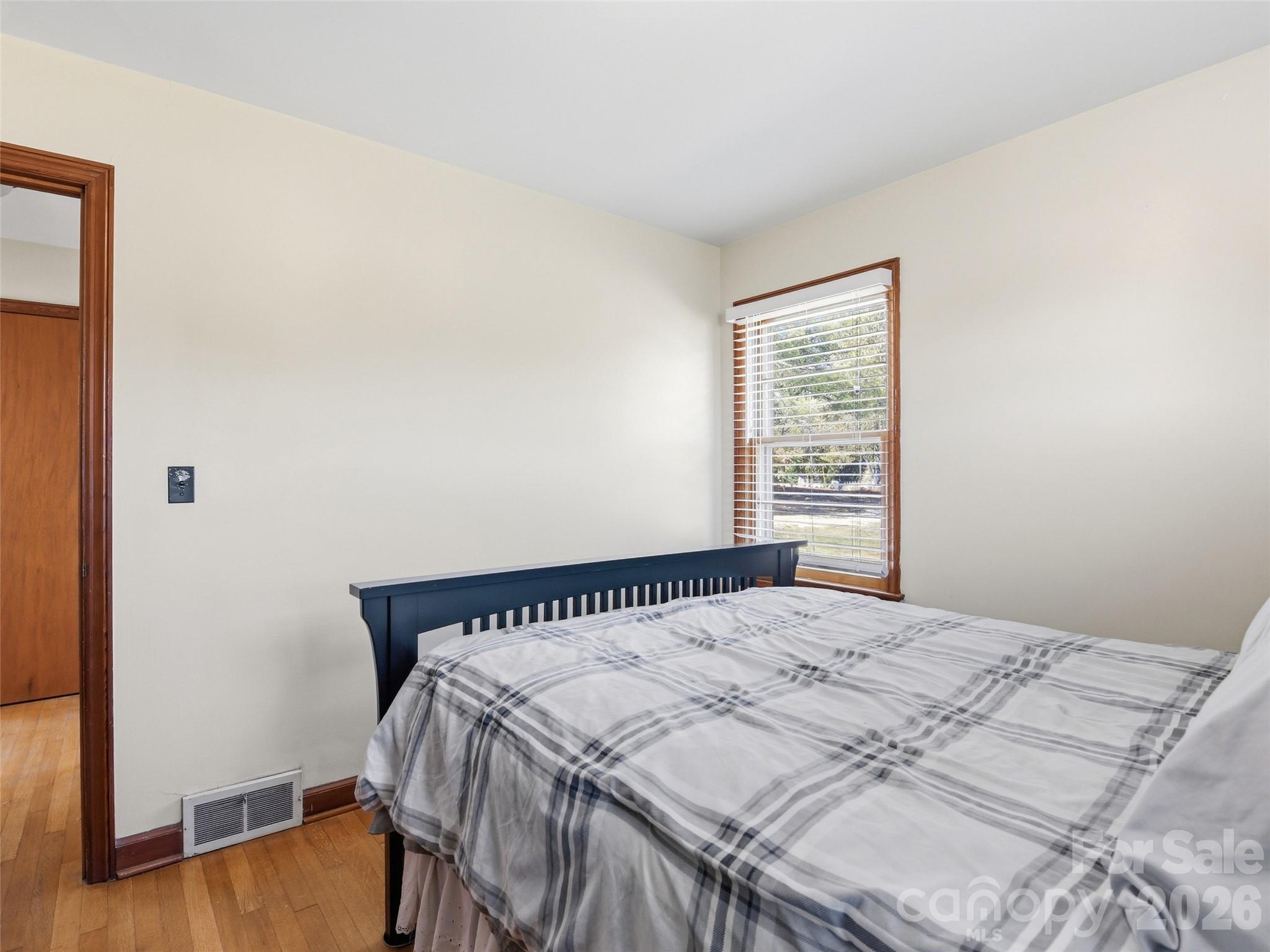 Single Family Residence at 99 Justice Ridge Road, Candler, photo 23 of 33