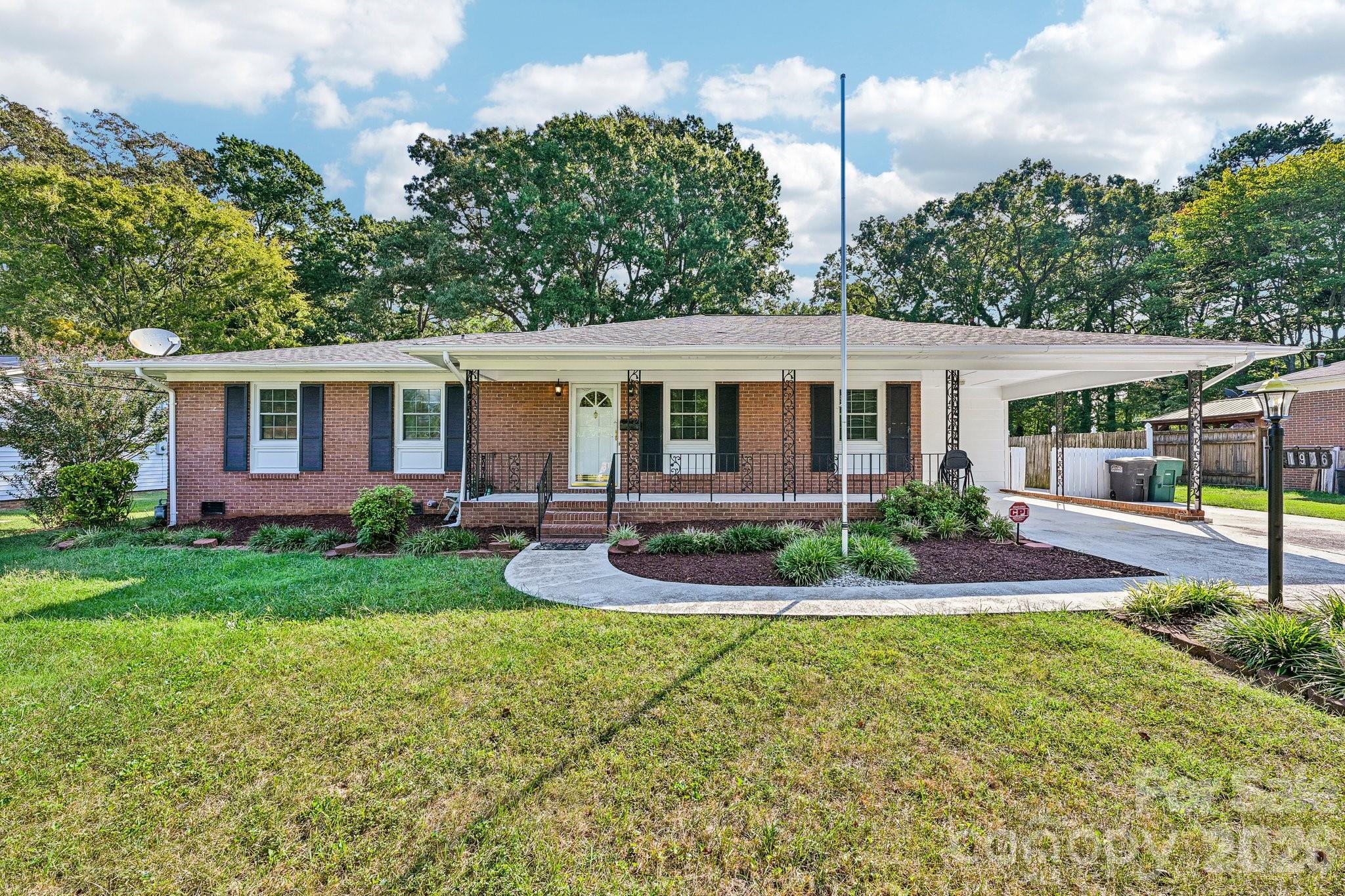 1926 Taylor Drive