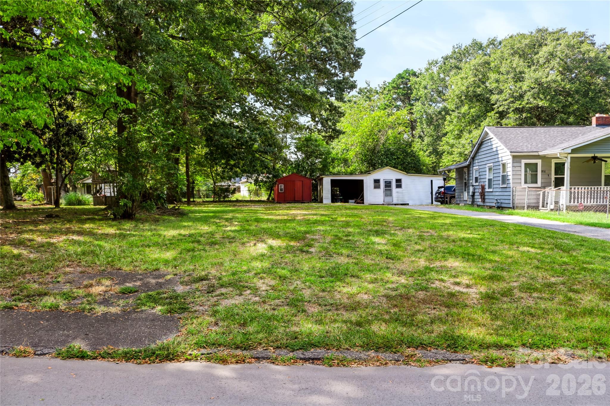 Single Family Residence at 1225 White Lane, Gastonia, photo 5 of 27