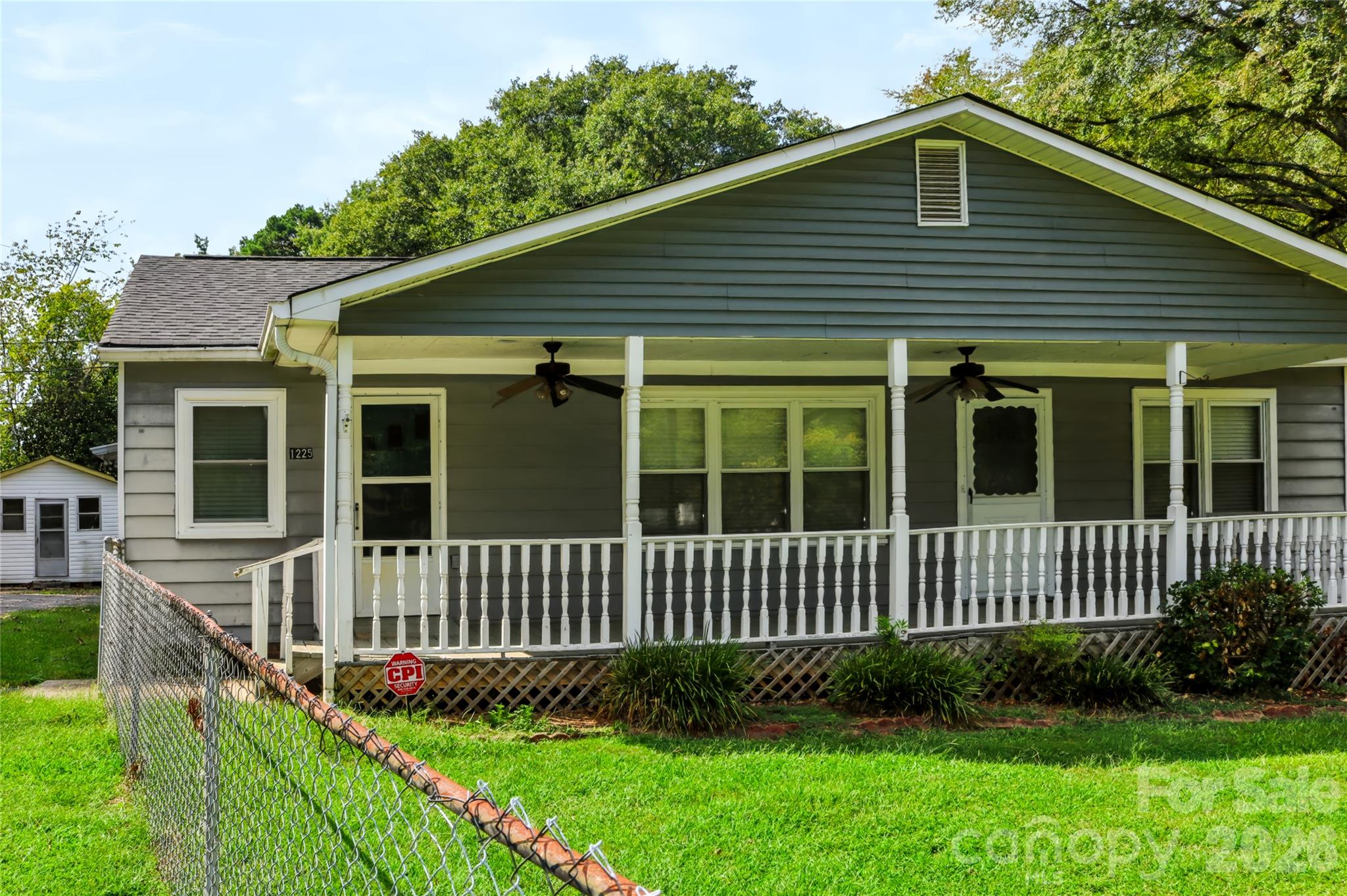 Single Family Residence at 1225 White Lane, Gastonia, photo 7 of 27