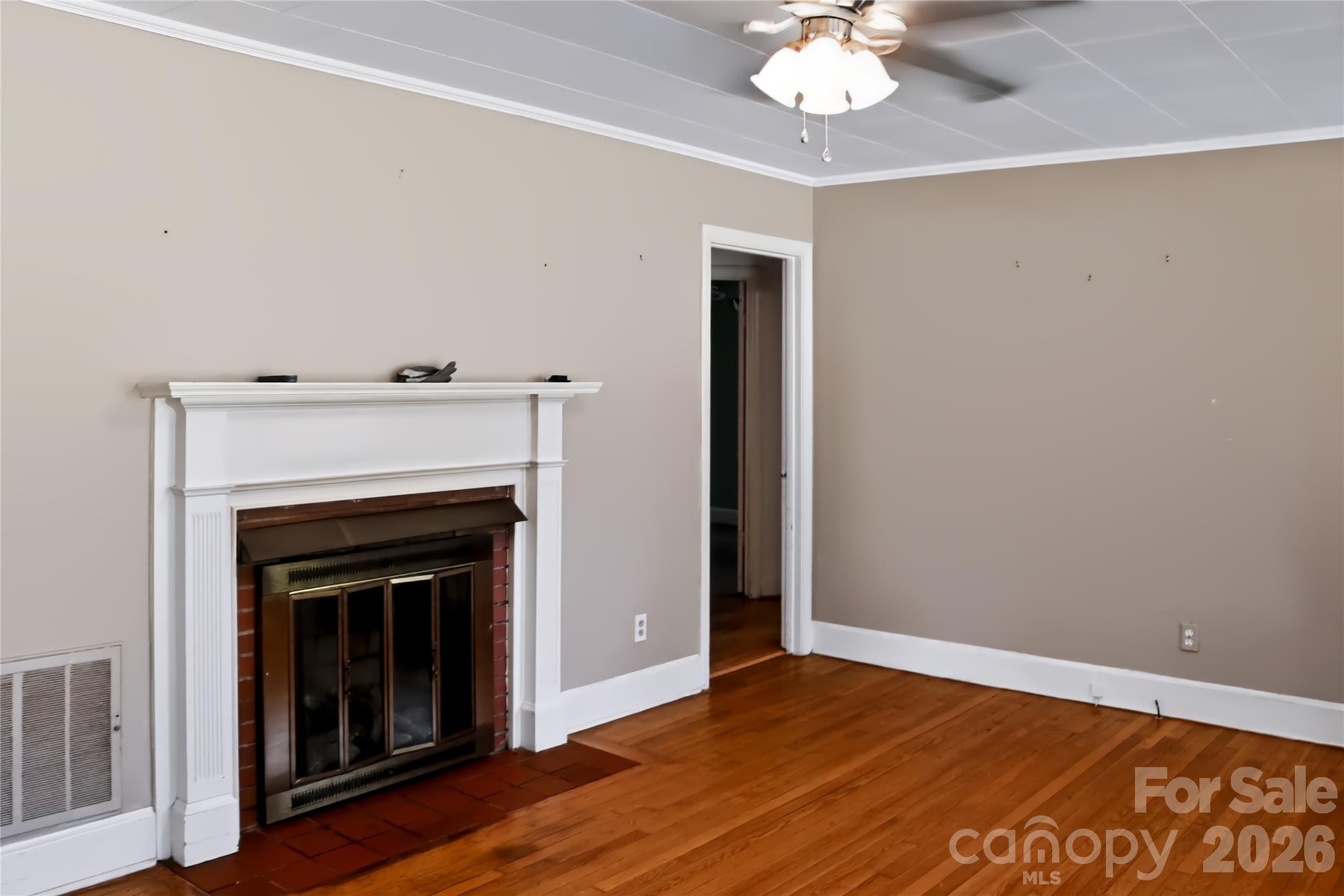 Single Family Residence at 1225 White Lane, Gastonia, photo 15 of 27