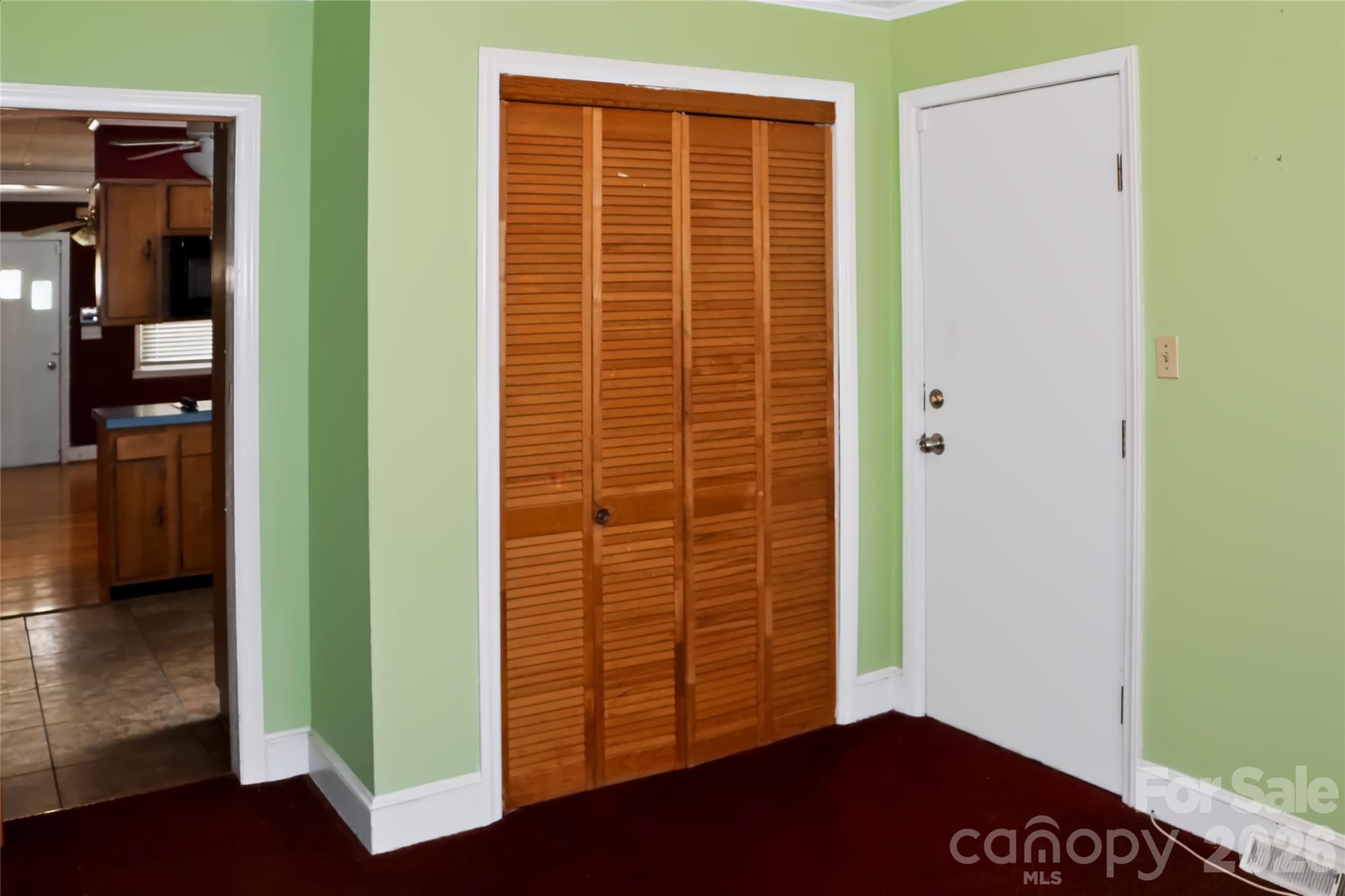 Single Family Residence at 1225 White Lane, Gastonia, photo 20 of 27