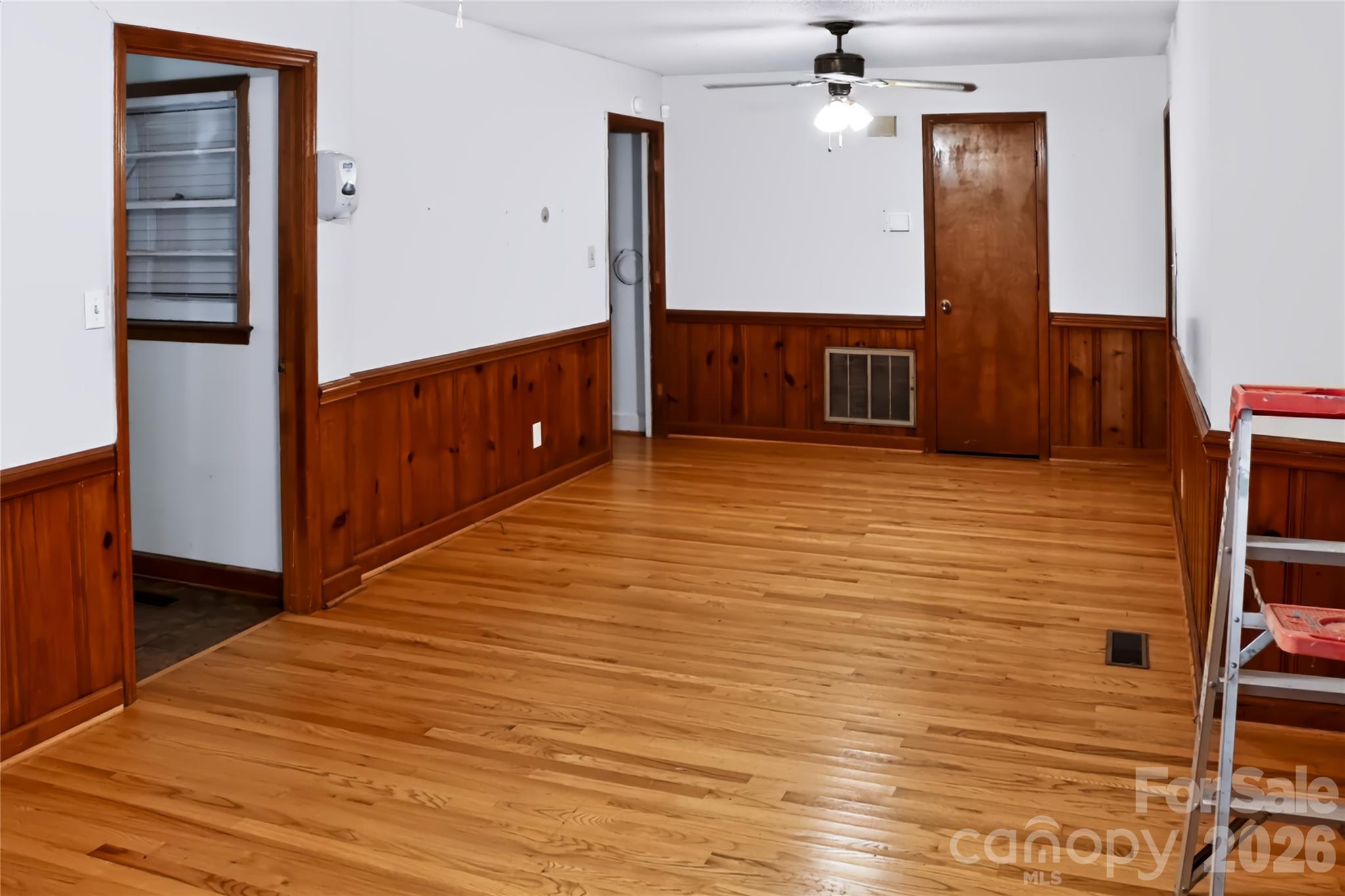 Single Family Residence at 1225 White Lane, Gastonia, photo 23 of 27