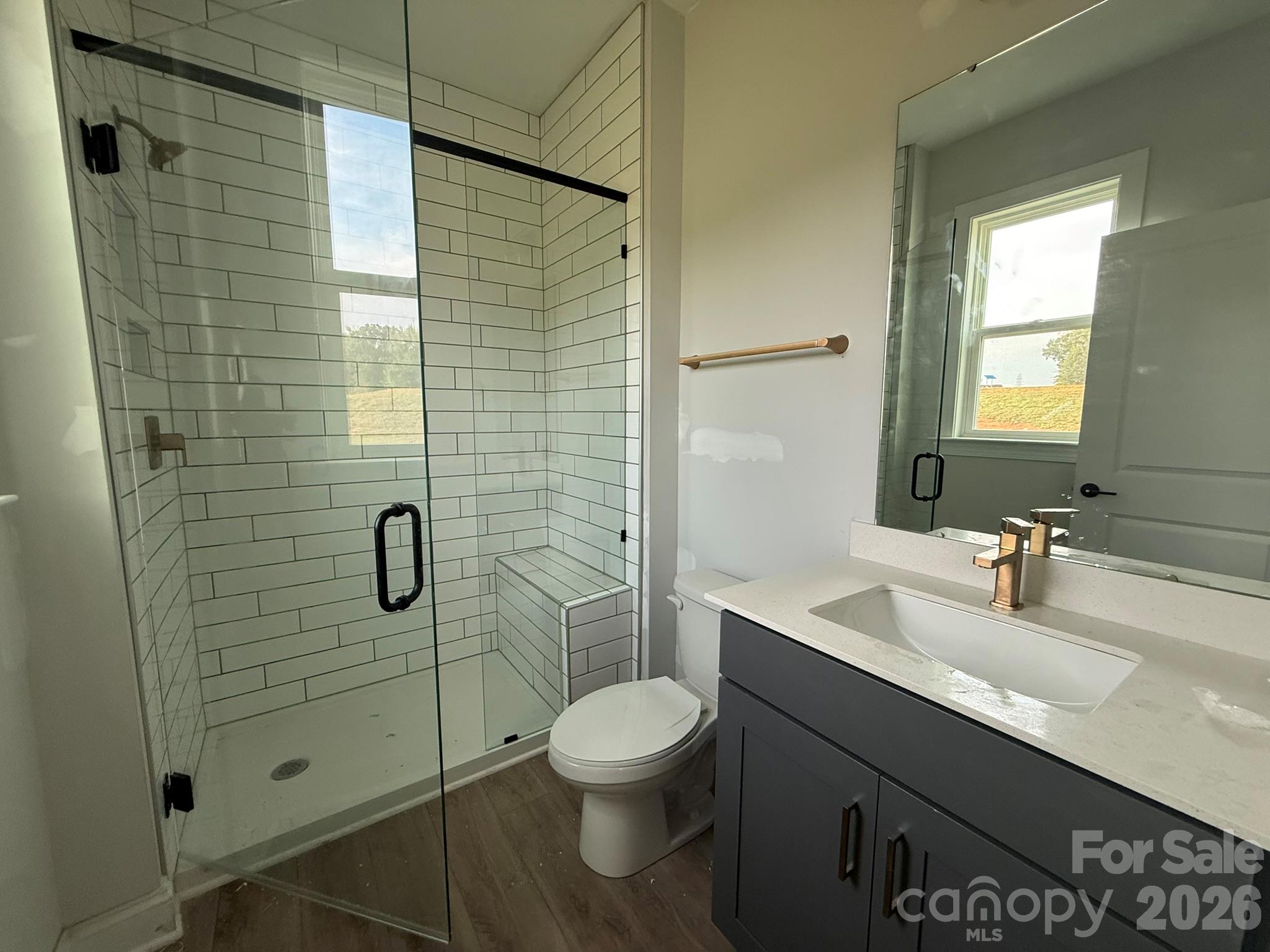 Guest Bathroom - 4487 Blue Mound Court, Stanley